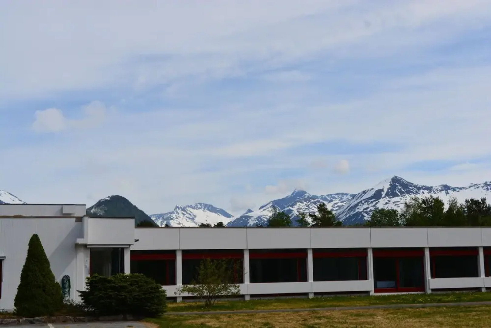 Isfjorden Turisthotell & Motell