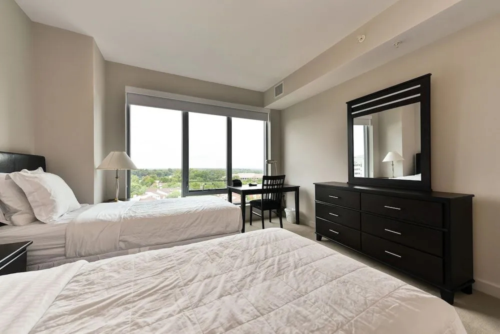 Ovation at Park Crest by Bridgestreet