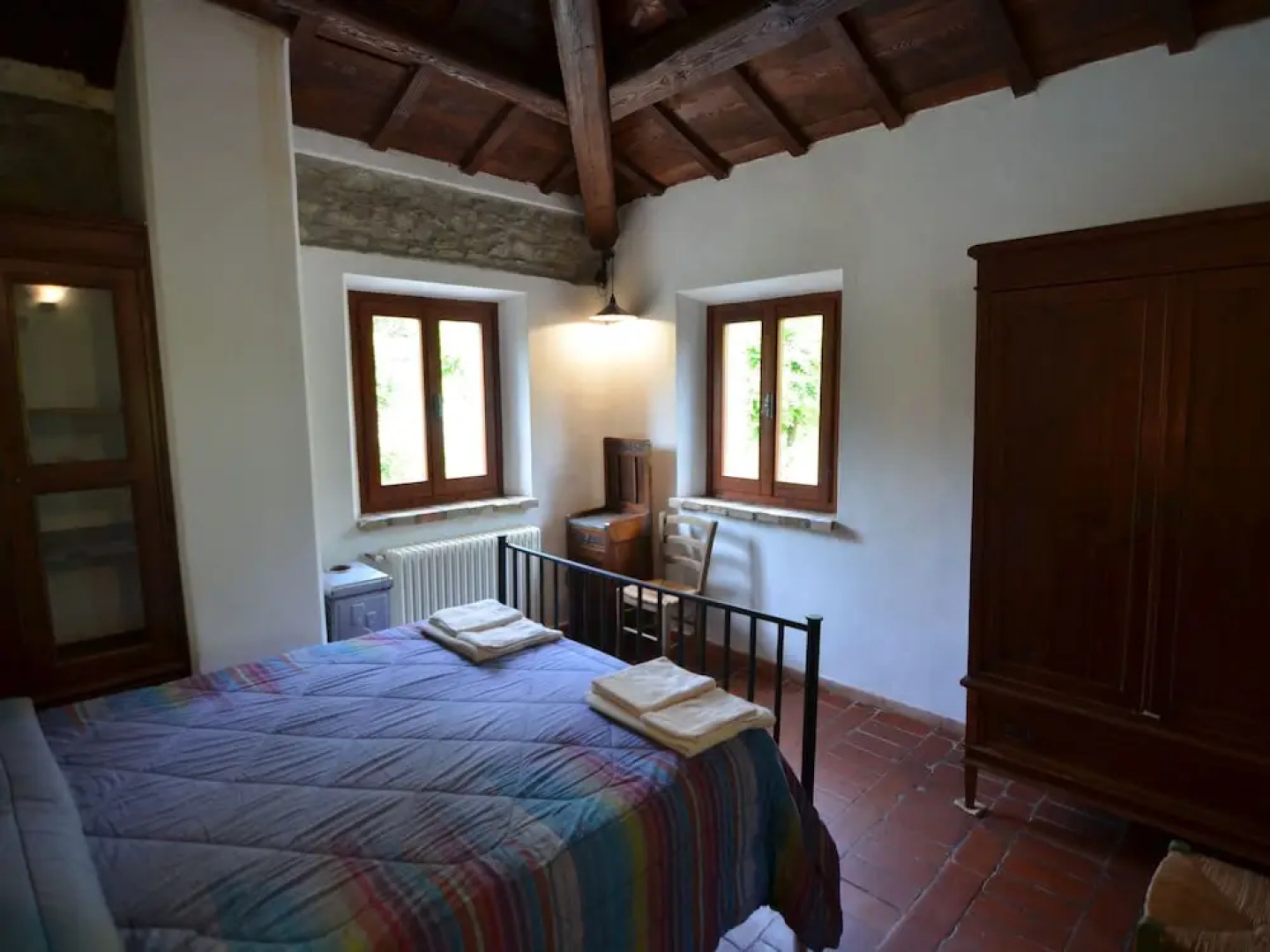 Beautiful Villa With Private Swimming Pool, Garden and Panoramic View 10-5