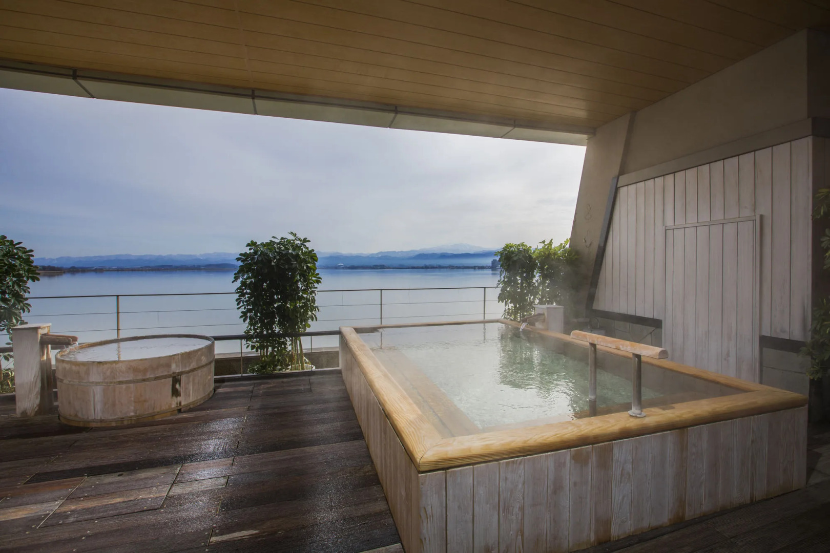 APA Hotel & Resort Kaga Katayamazu Onsen Kasuikyo