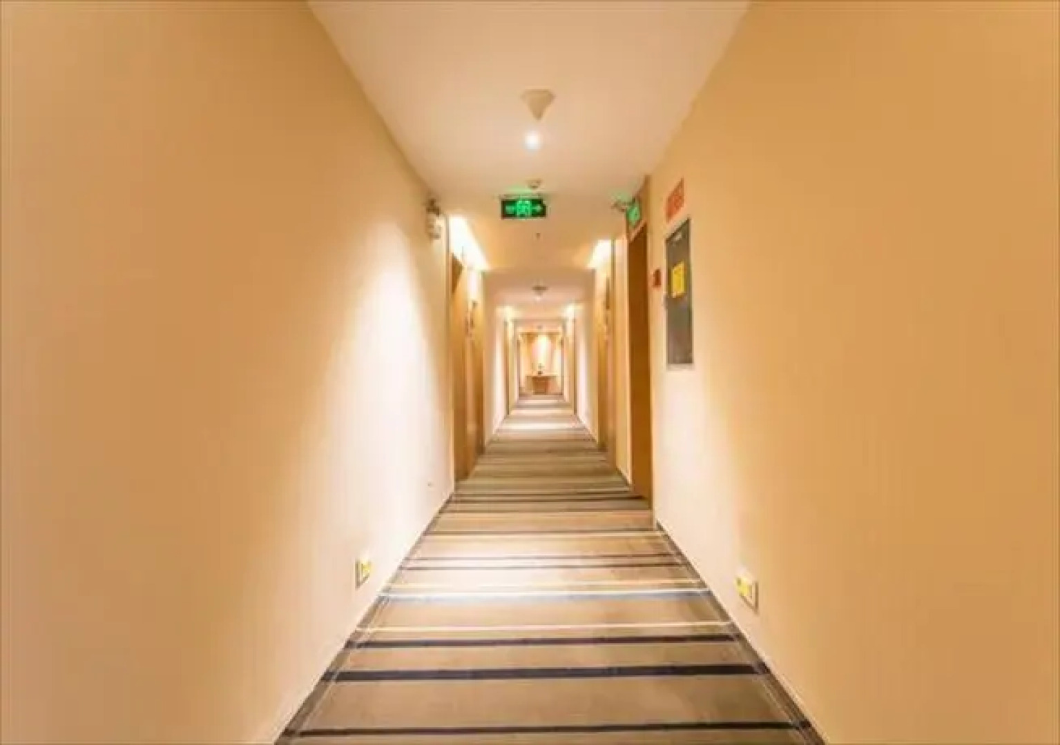 City Comfort Inn Qinzhou Hengji Square