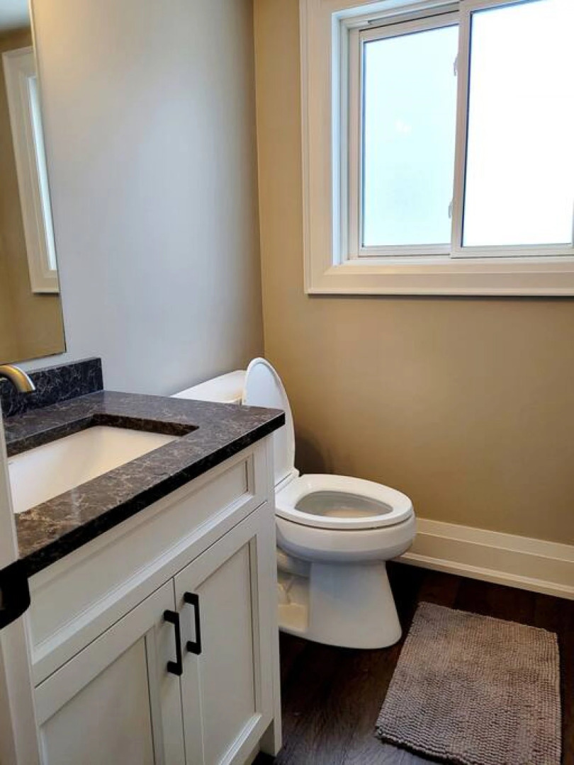 Chemong Lake Cottage w Private Boat Launch