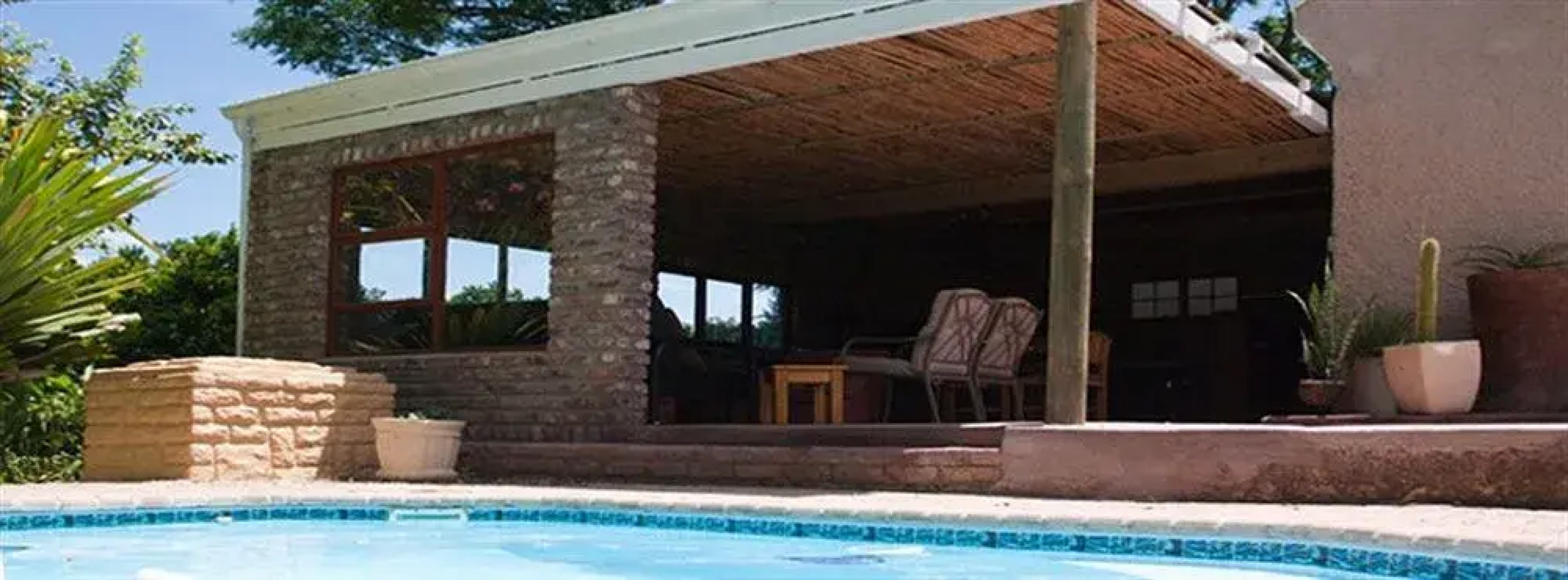 The Colonial on Arundel