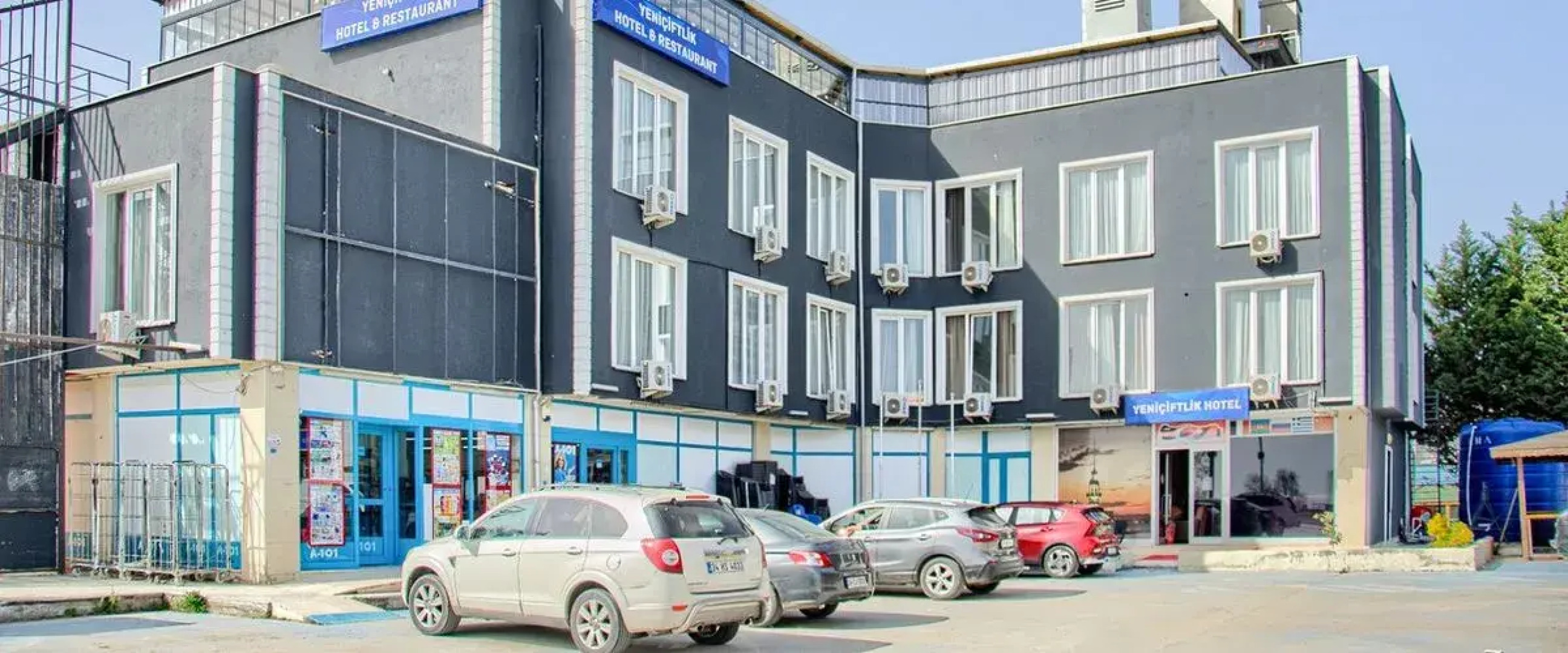Yeniciftlik Otel