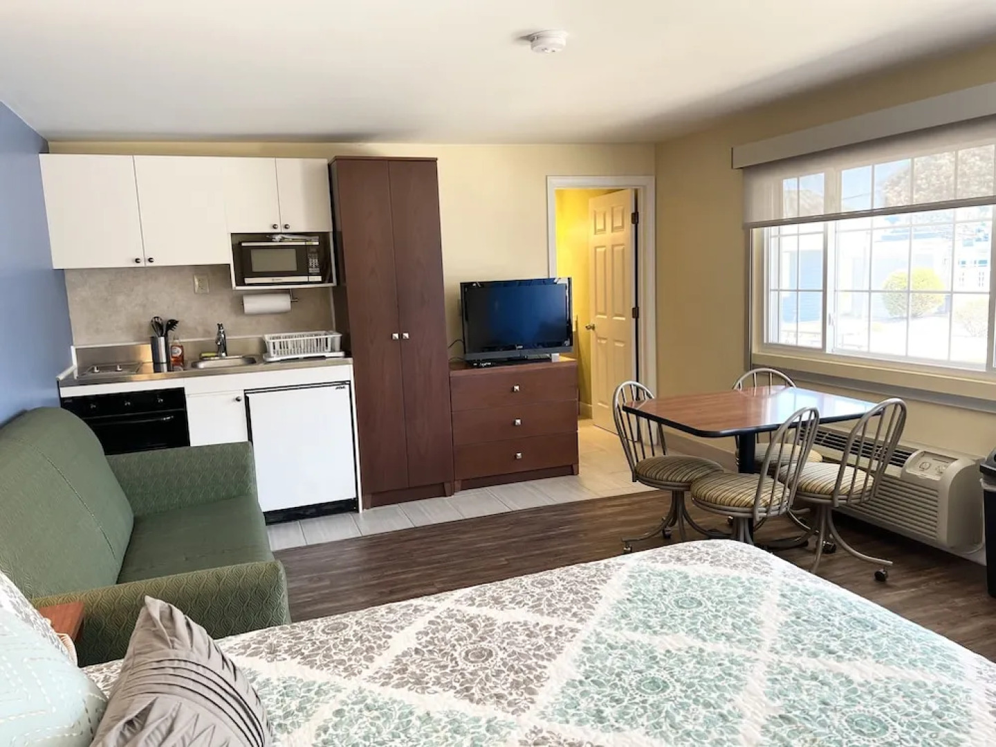 Scarborough Beach Motel