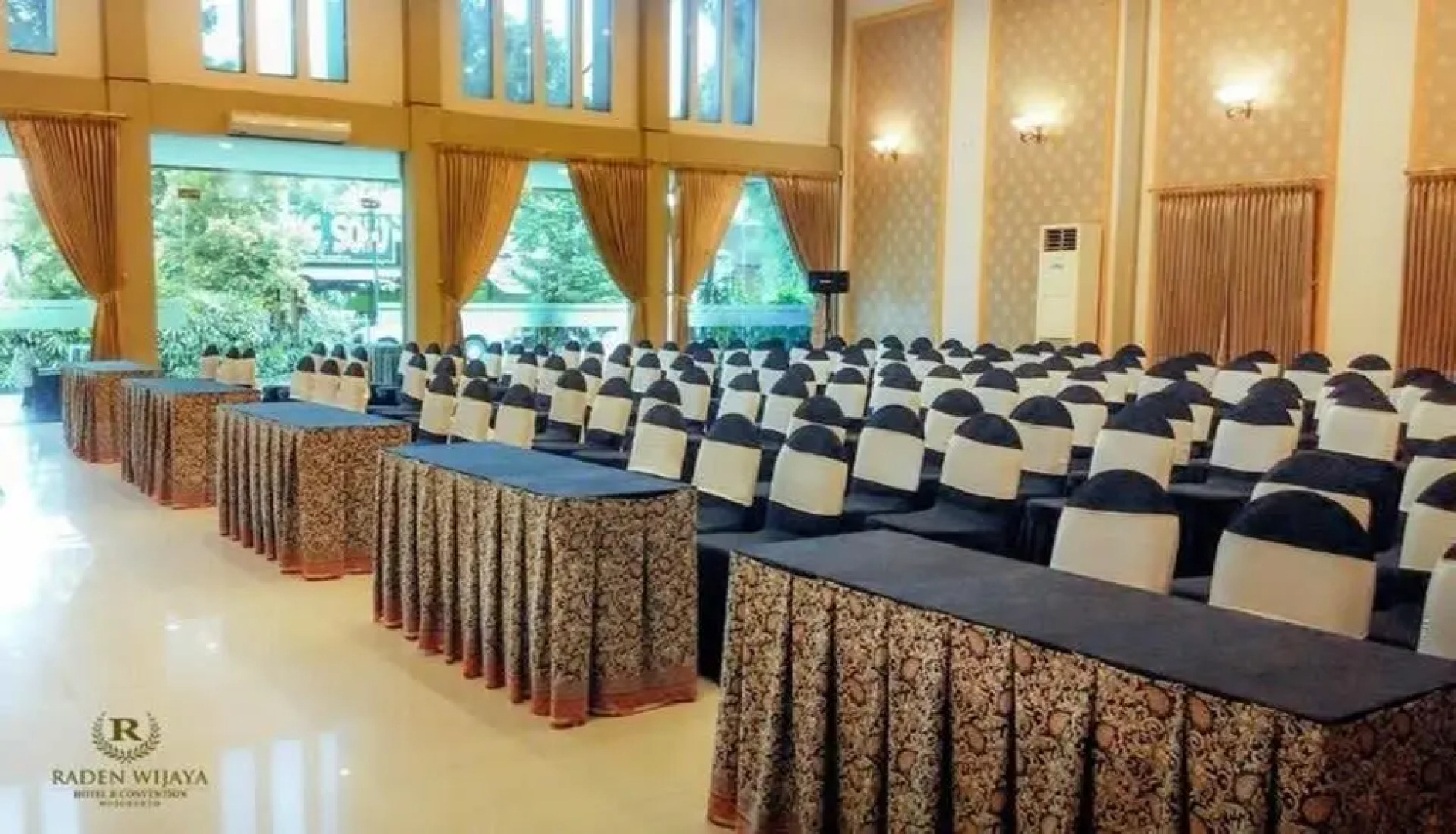 Raden Wijaya Hotel