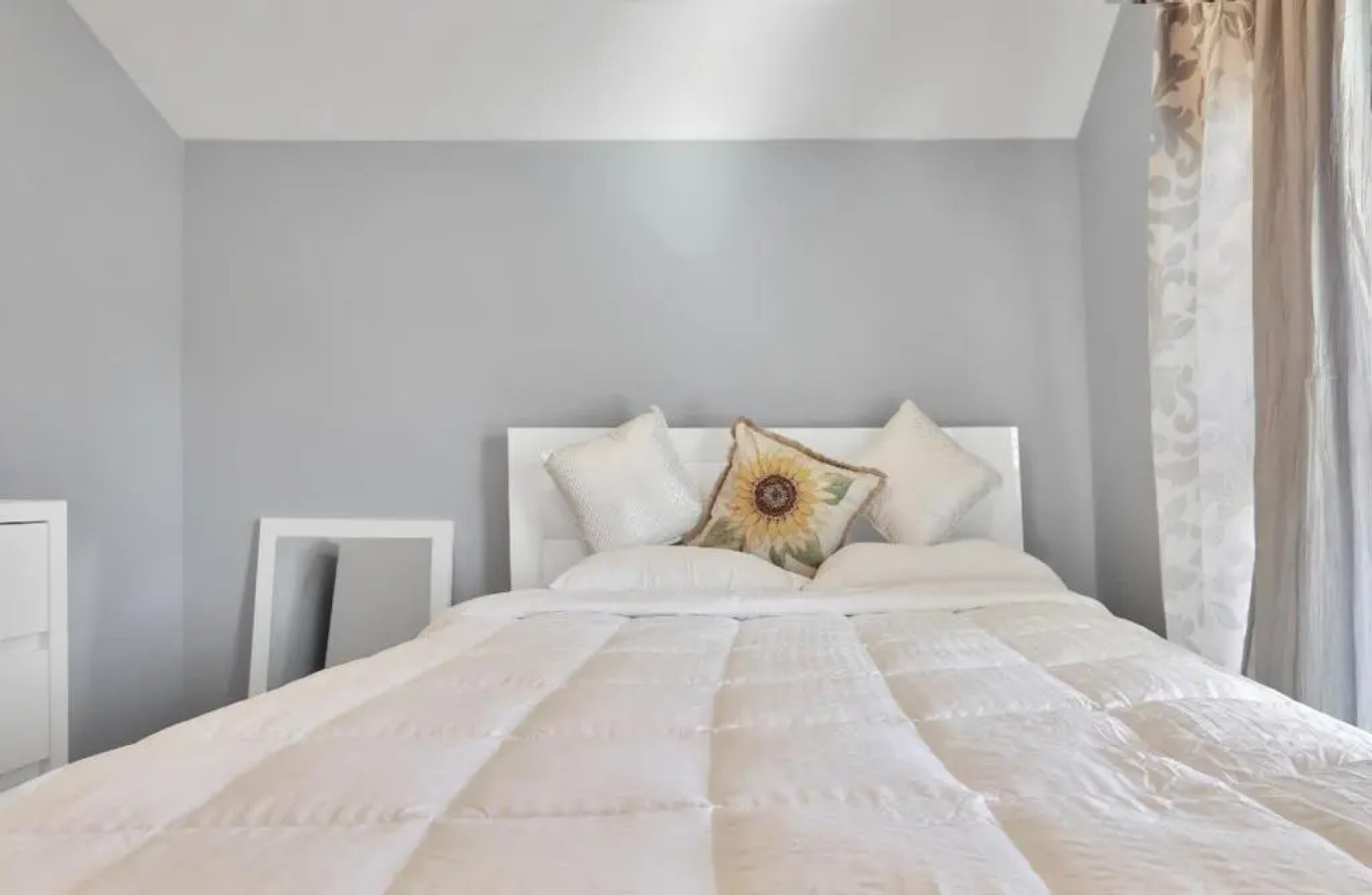 Friends and Family Paradise Near The Airport