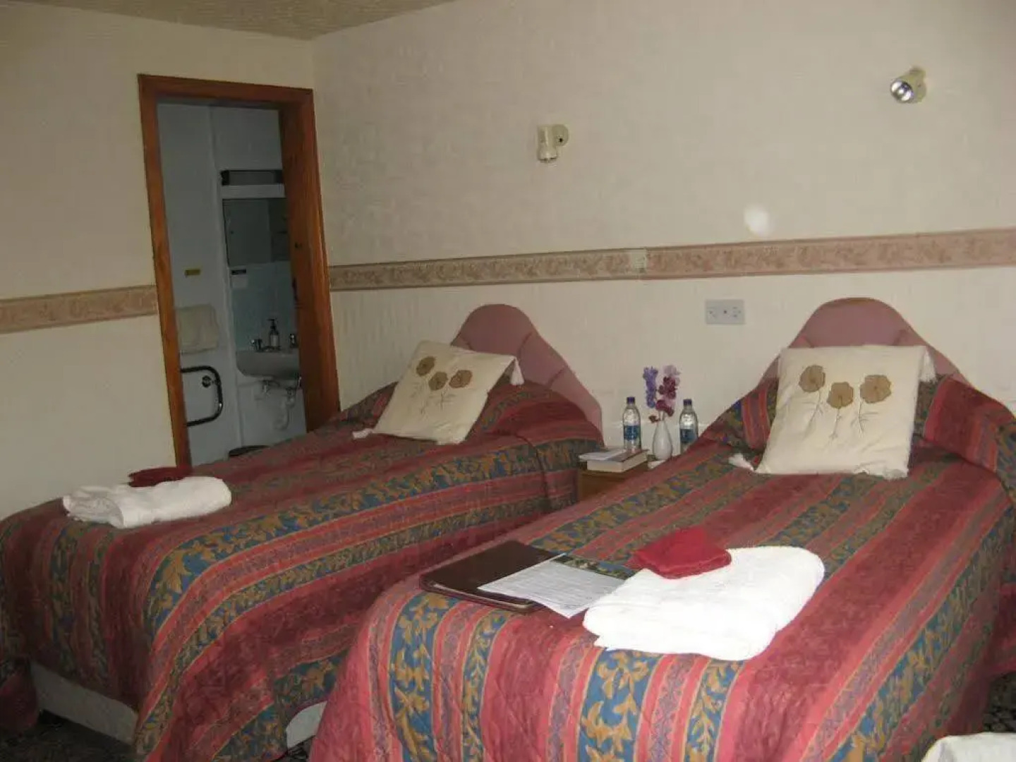 Fairhaven Christian Hotel