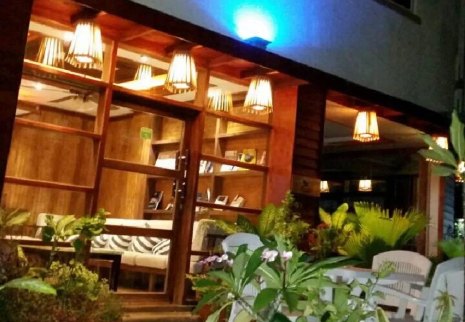 Отель Eureka Airport Inn