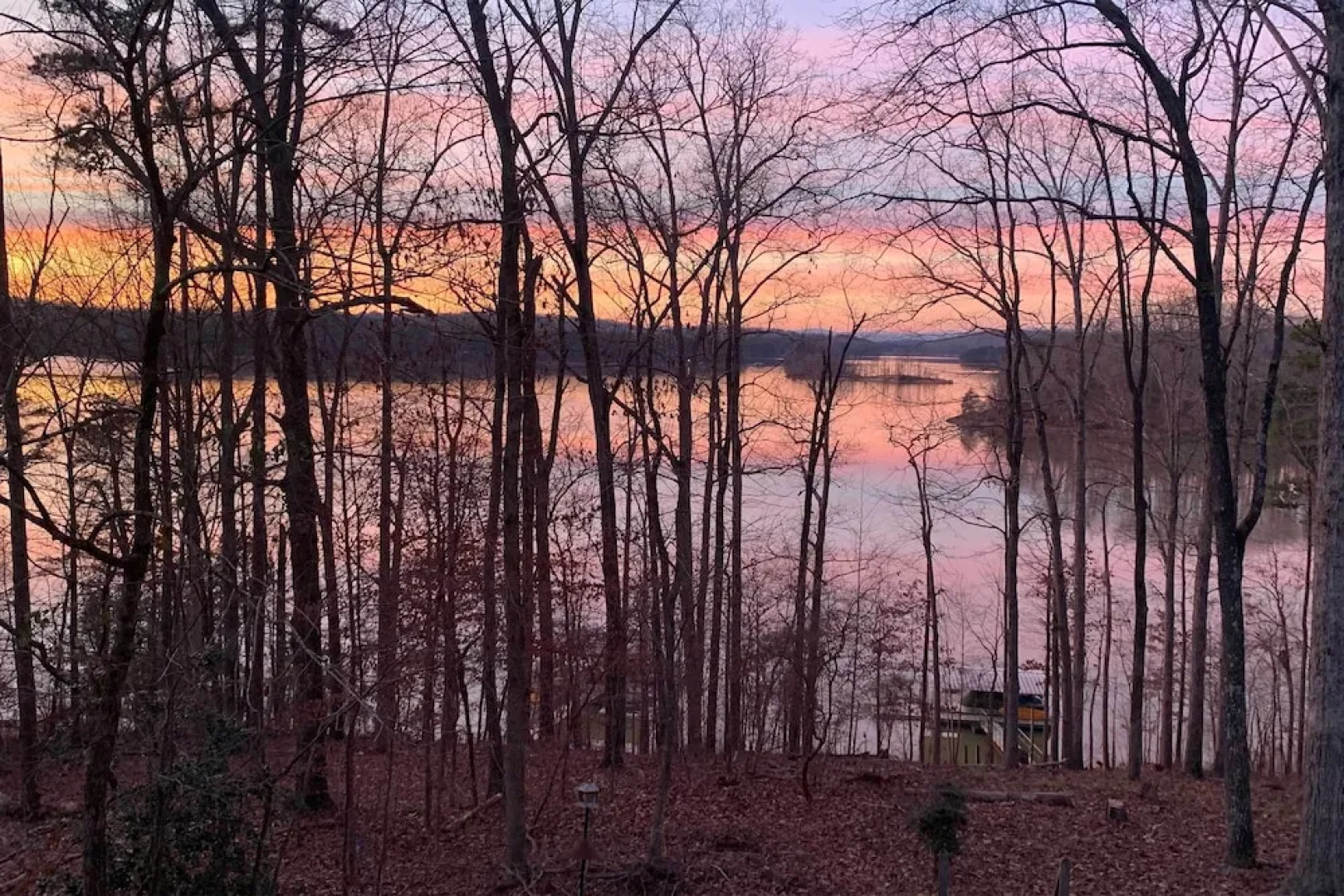 Lavonia Lake House w/ Private Dock & Bonfire!