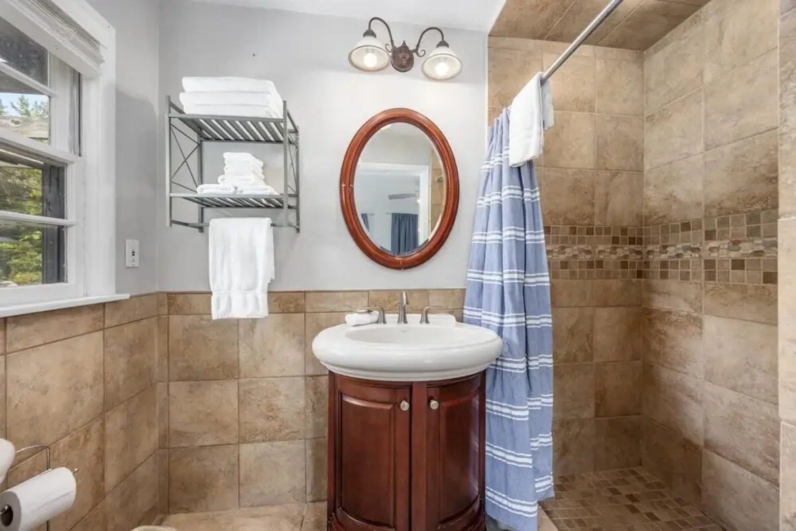 Captains Cove and Crew Quarters