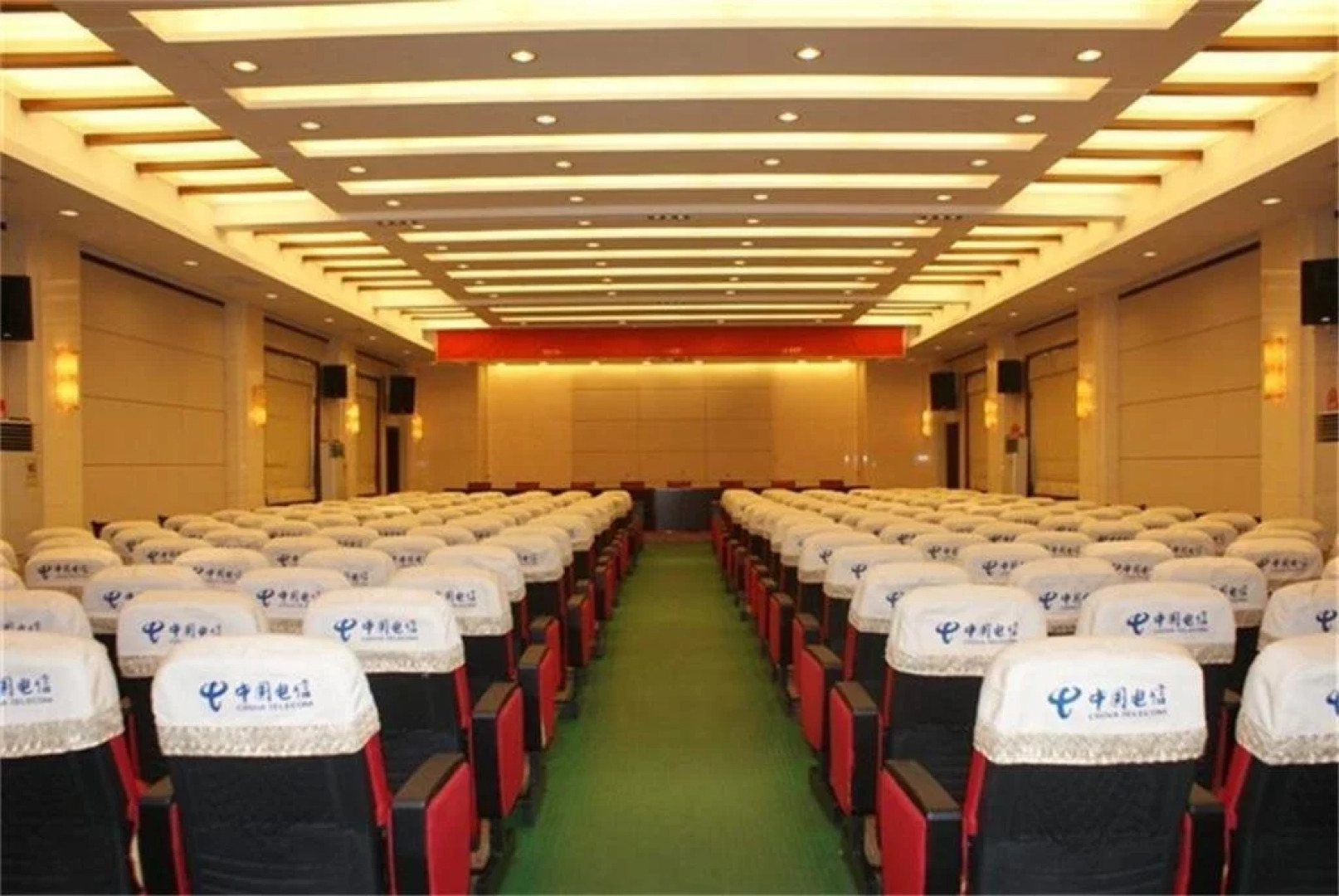 Xinlongmen Hotel
