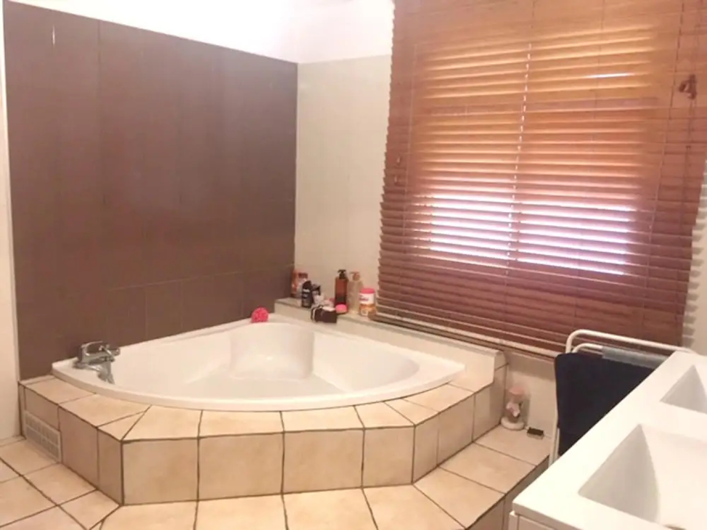 House With 4 Bedrooms in Saint-joseph, With Pool Access, Enclosed Gard