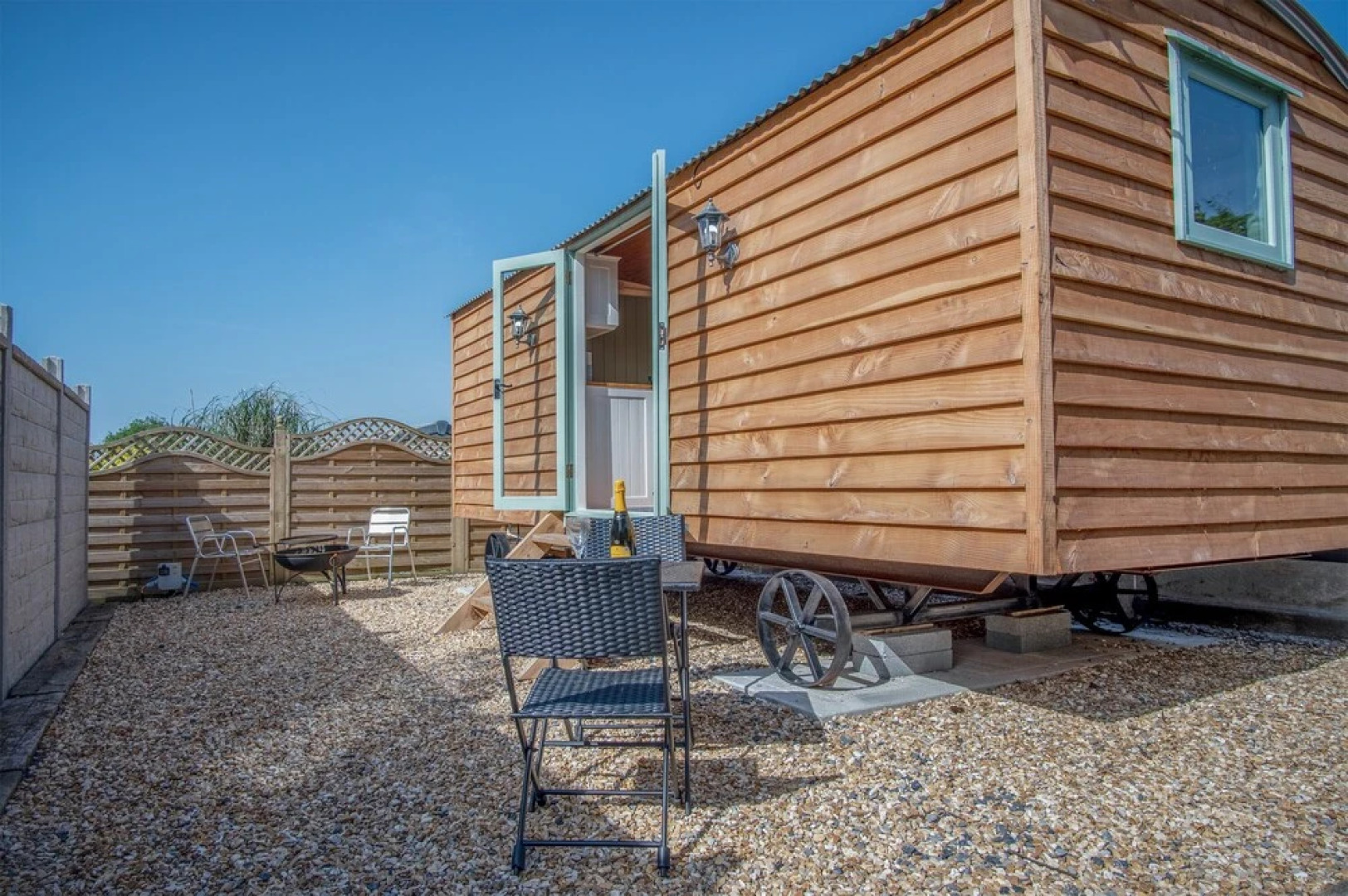 Willow - 1 Bedroom - Amroth