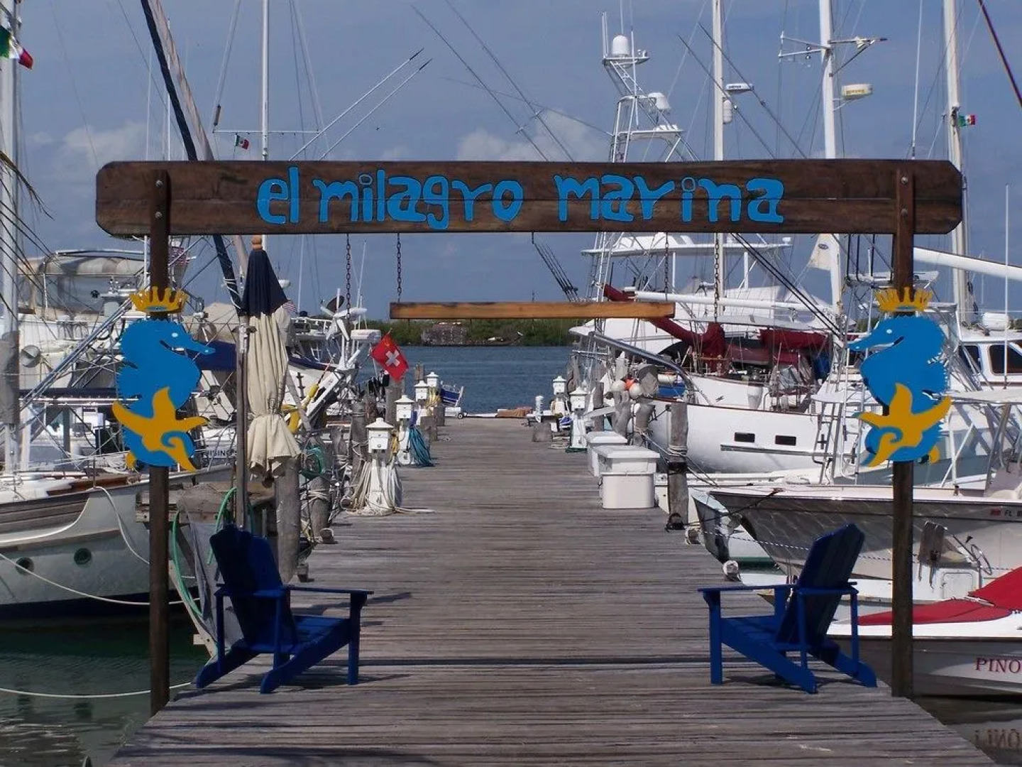 El Milagro Beach Hotel & Marina