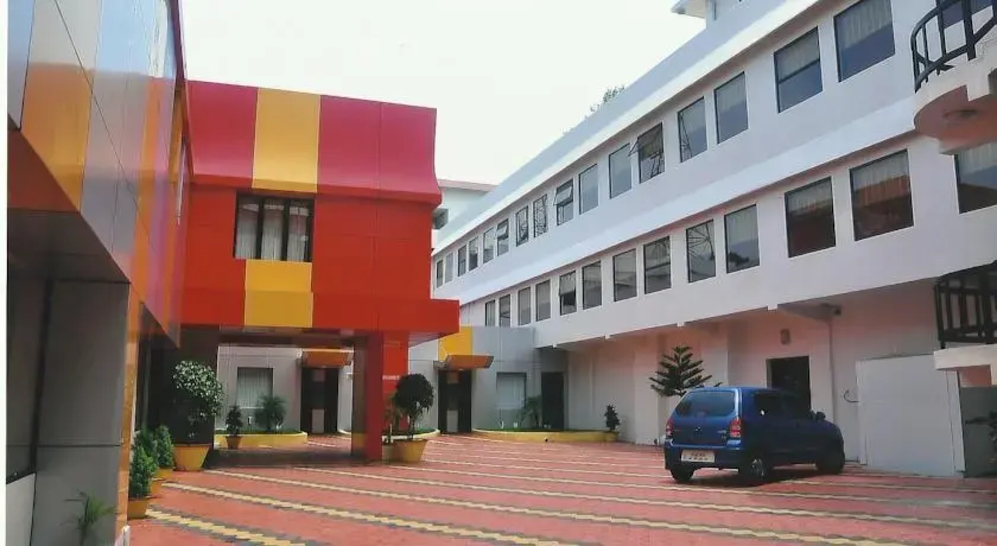 Silver Sands Residency