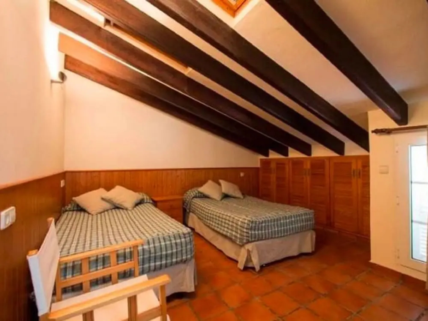Spacious Holiday Home in Isla de Tabarca With Patio