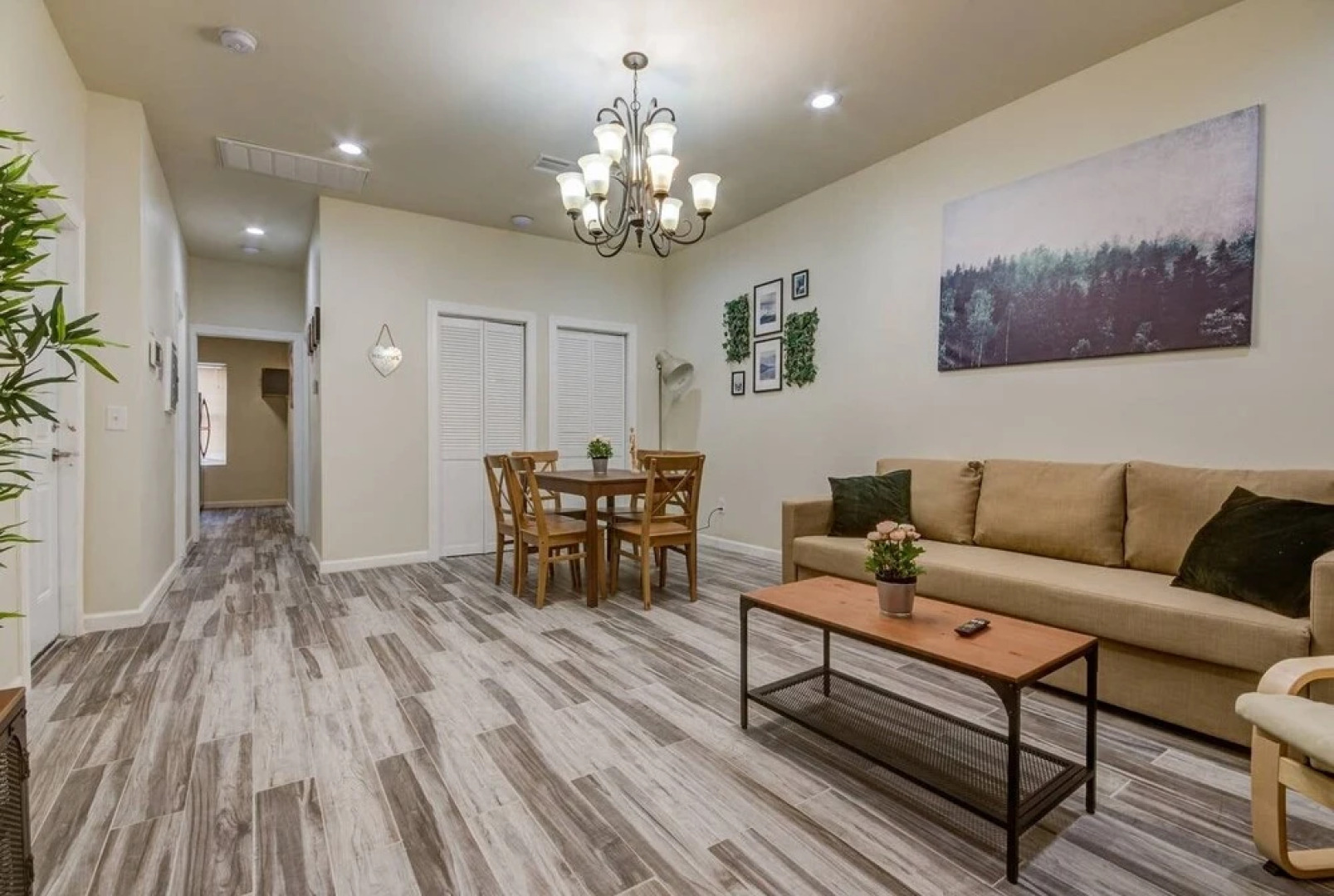 Huge 2 condos by JSQ Path 15 Mins to NYC