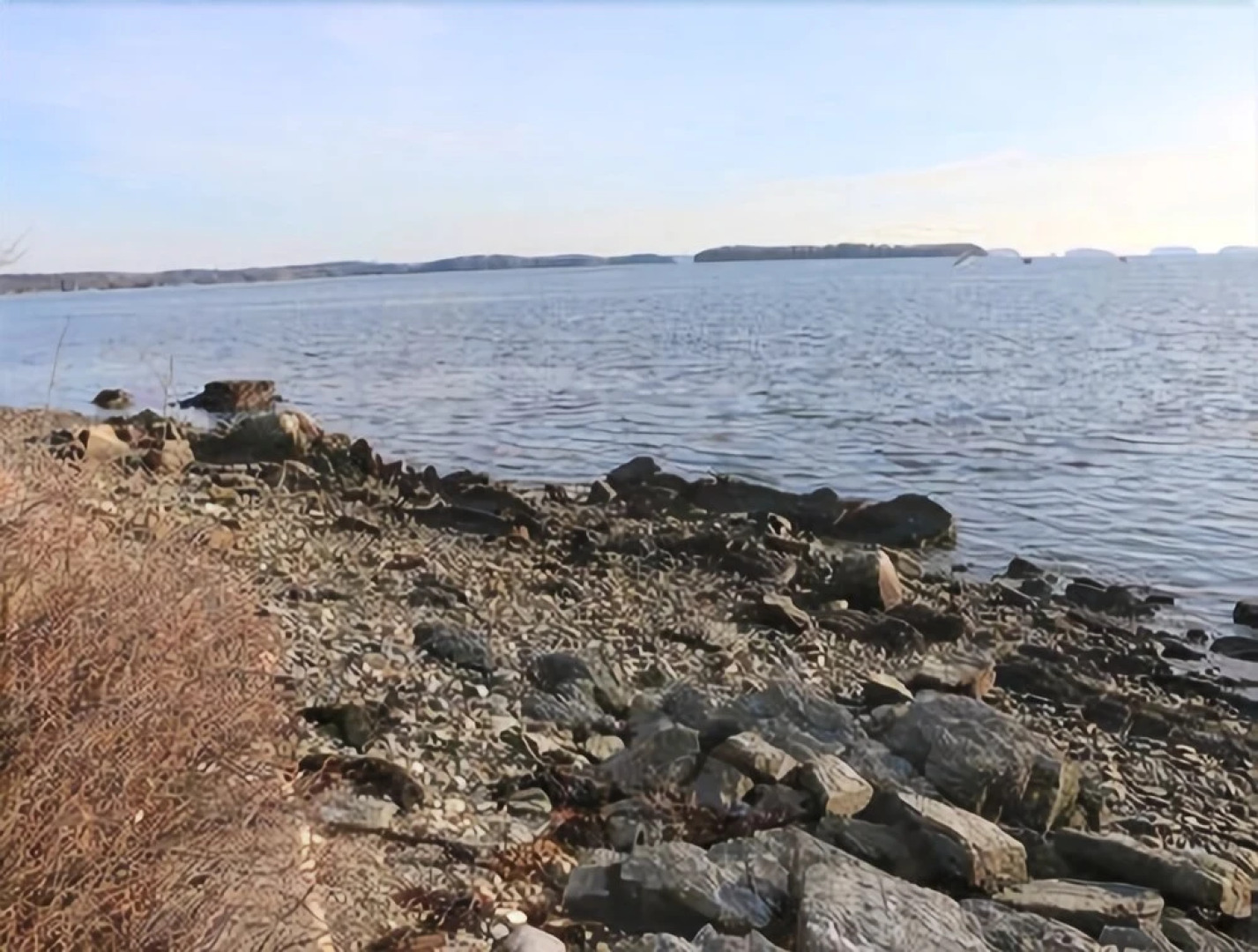 Marks Sea Cottage - Three Bedroom Home