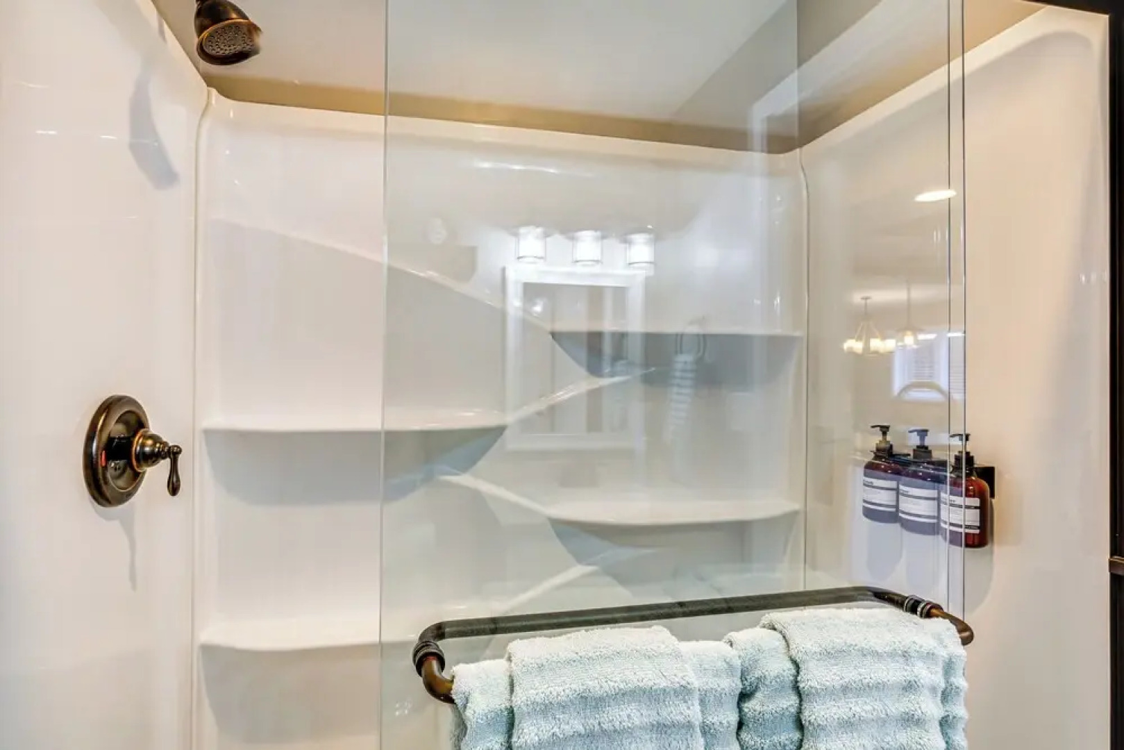 Lakefront Osage Beach Retreat: Dock Access!