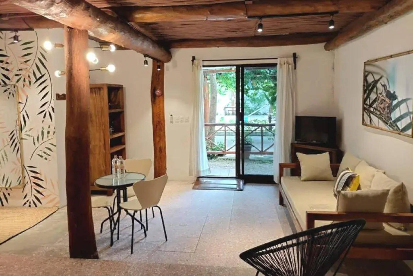 Hotel Villas Colibrí Suites and Bungalows.