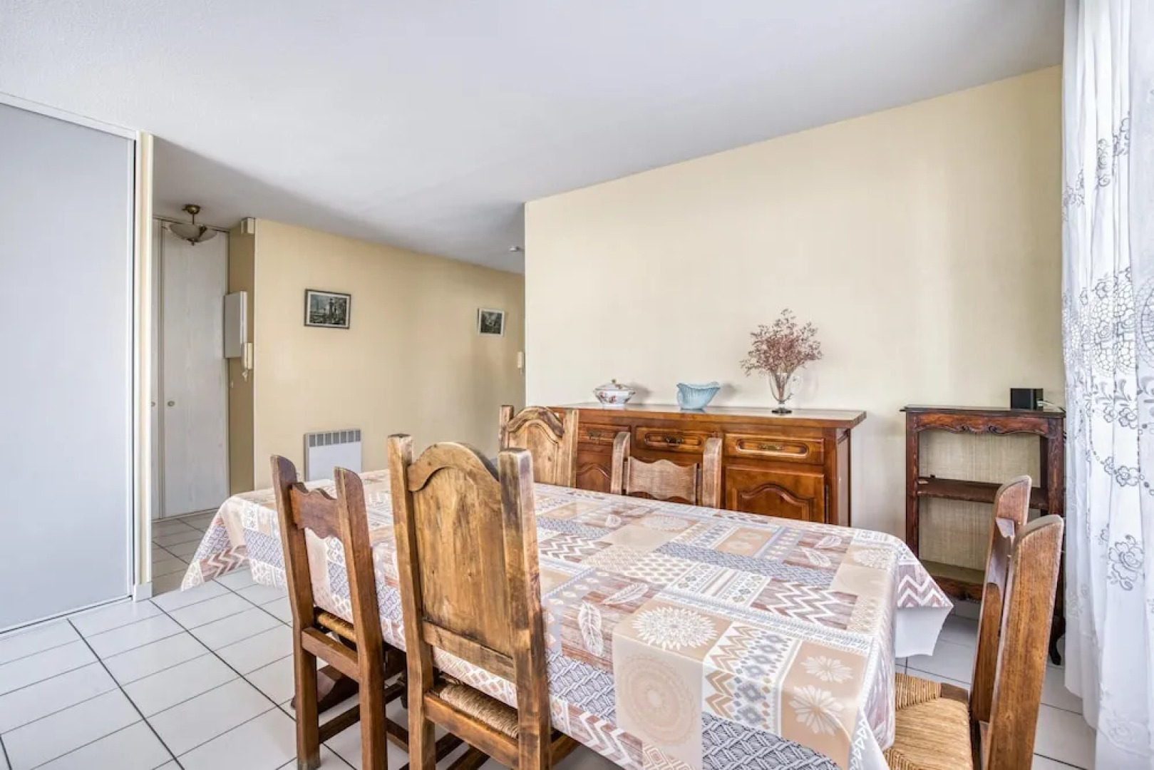 Apartment With 2 Bedrooms in Mèze, With Wonderful sea View, Furnished