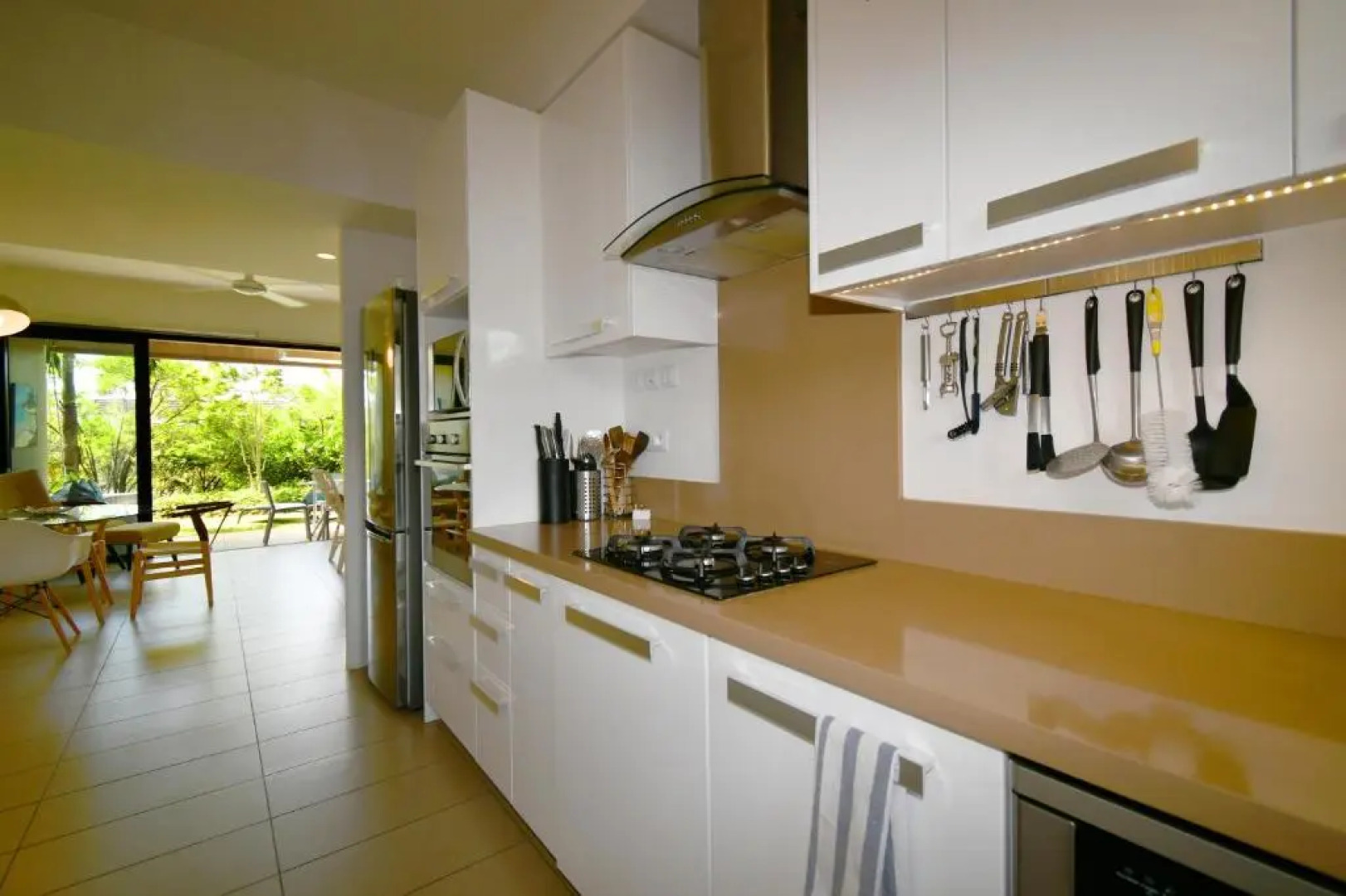 Azuri Ilea 37 with private Garden