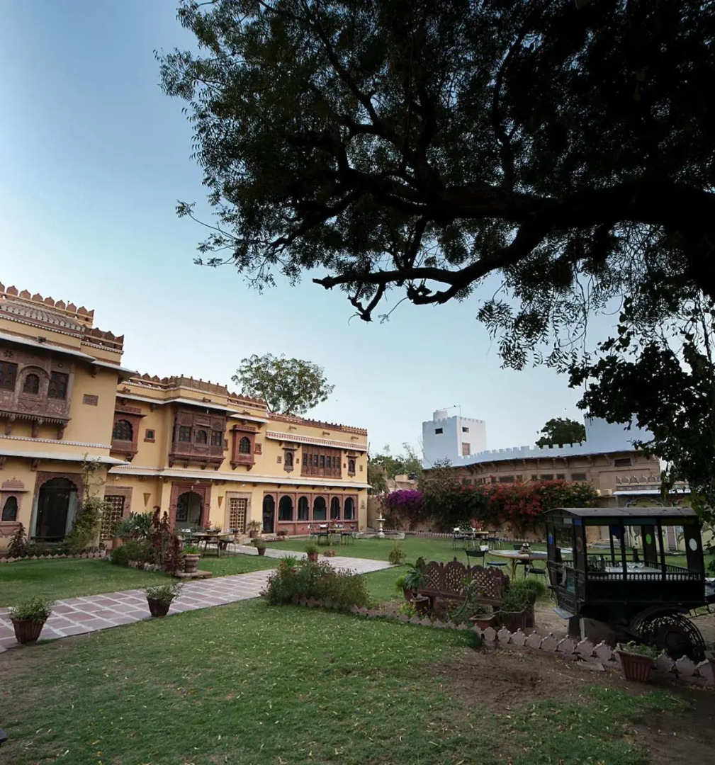 Ravla Bhenswara Hotel