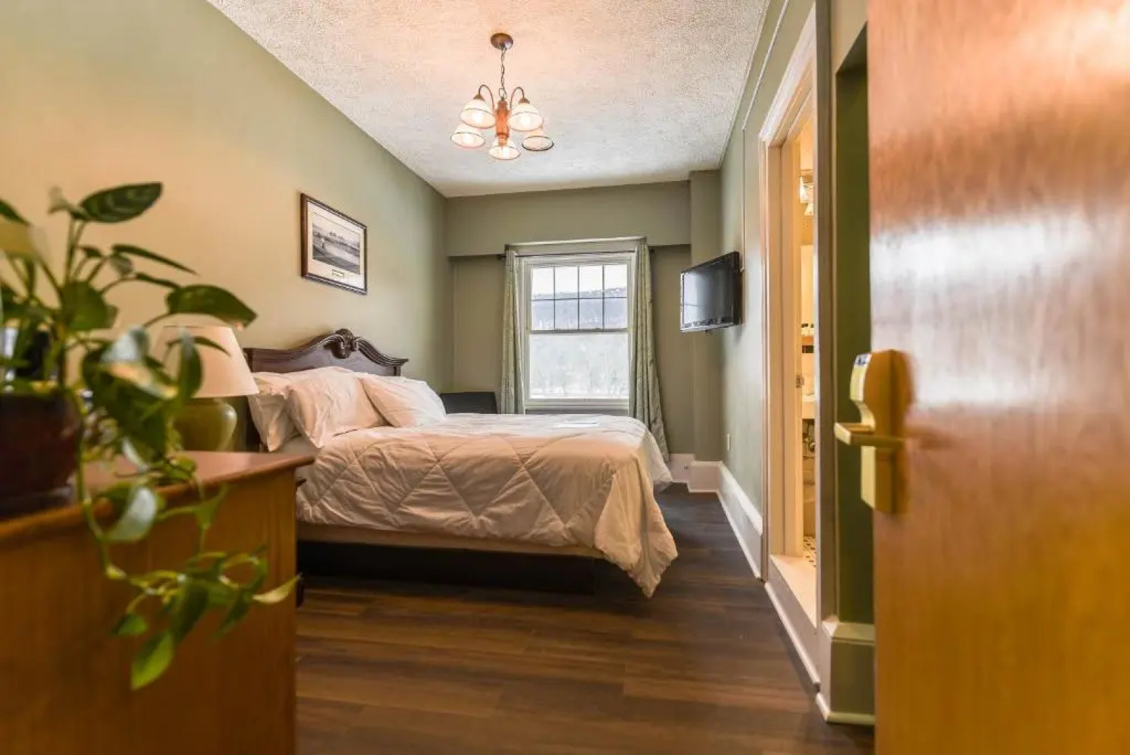 The Shawnee Inn and Golf Resort