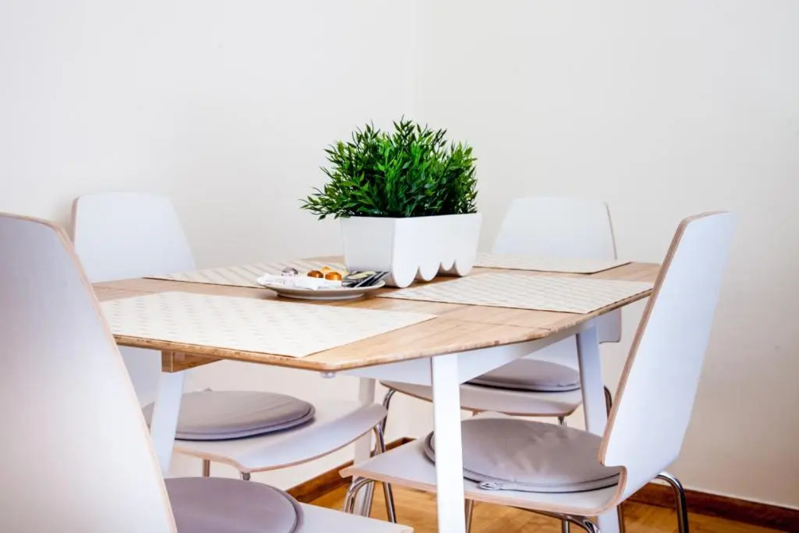 TONI'S Apartment near Seaside and Marina Flisvos