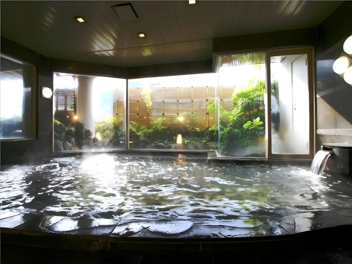 Tsukino Sumika Atami Juraku Hotel