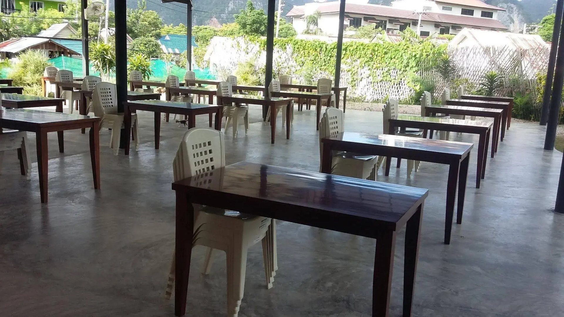 Gypsy Sea View Resort