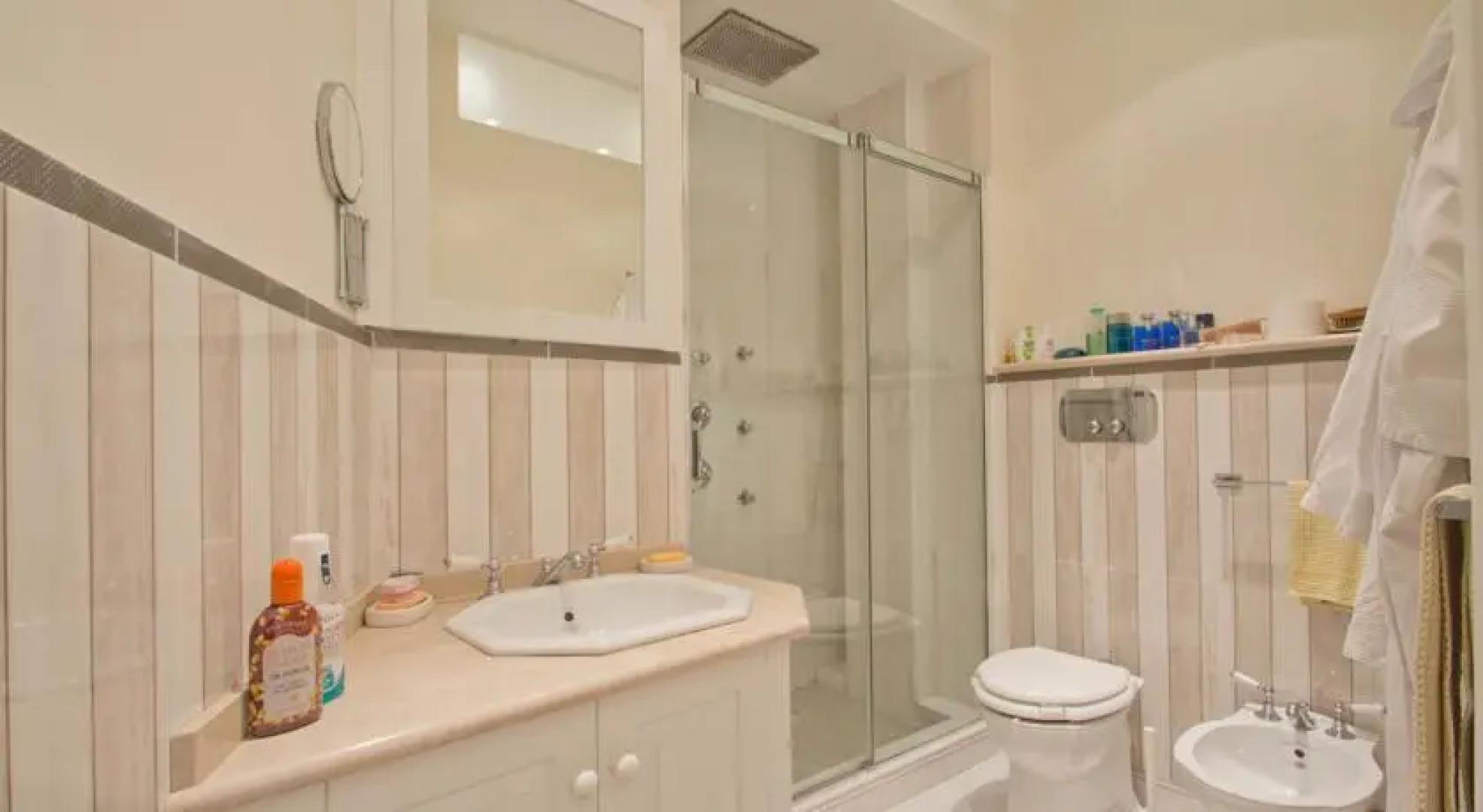 Alassiobnb Apartment