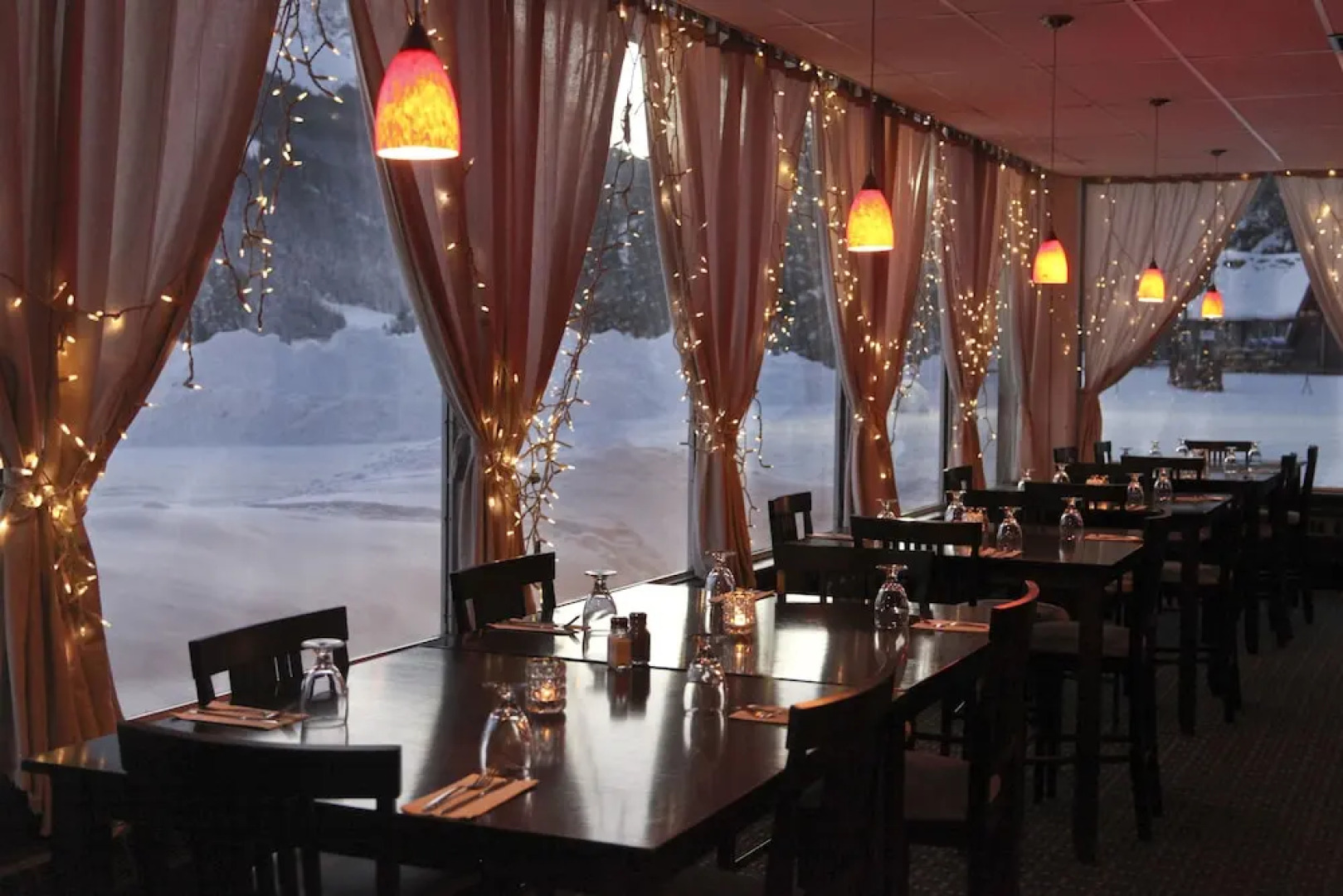 The Great Divide Lodge