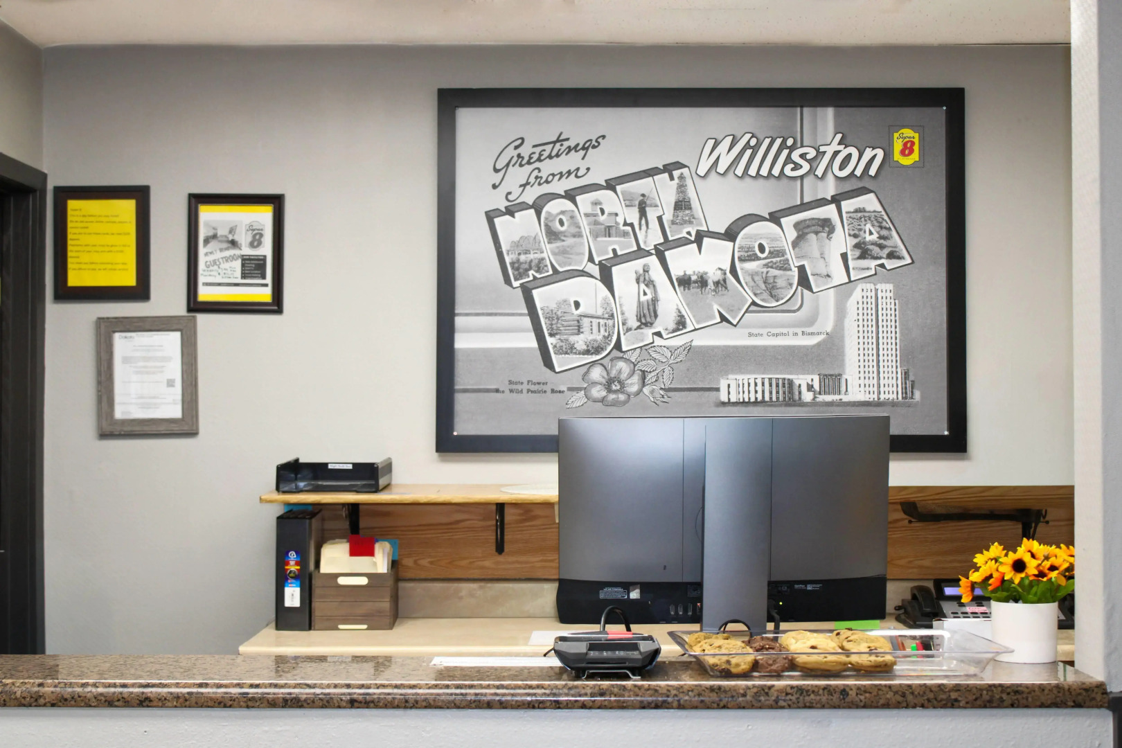 Super 8 by Wyndham Williston ND