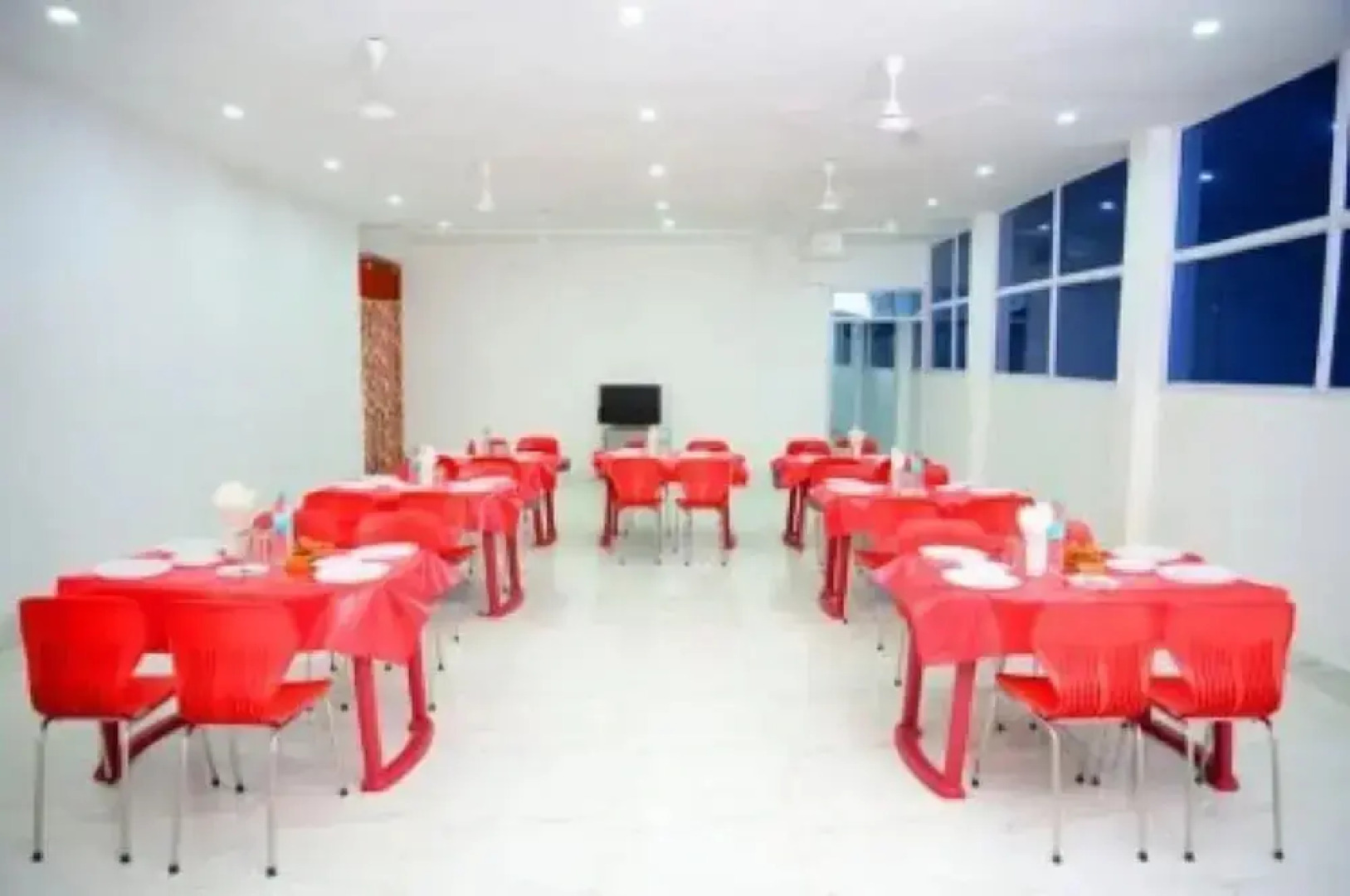 Hotel sai taj Deluxe