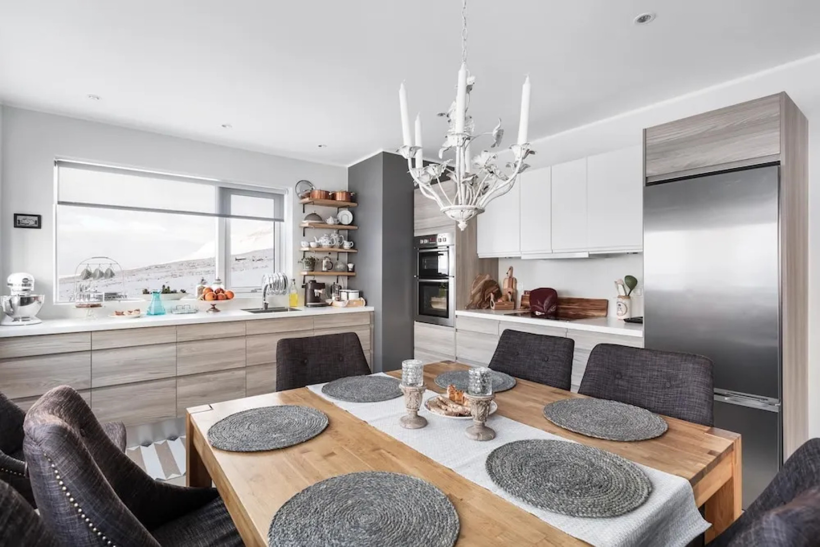 Brekkukot Luxury Farmhouse