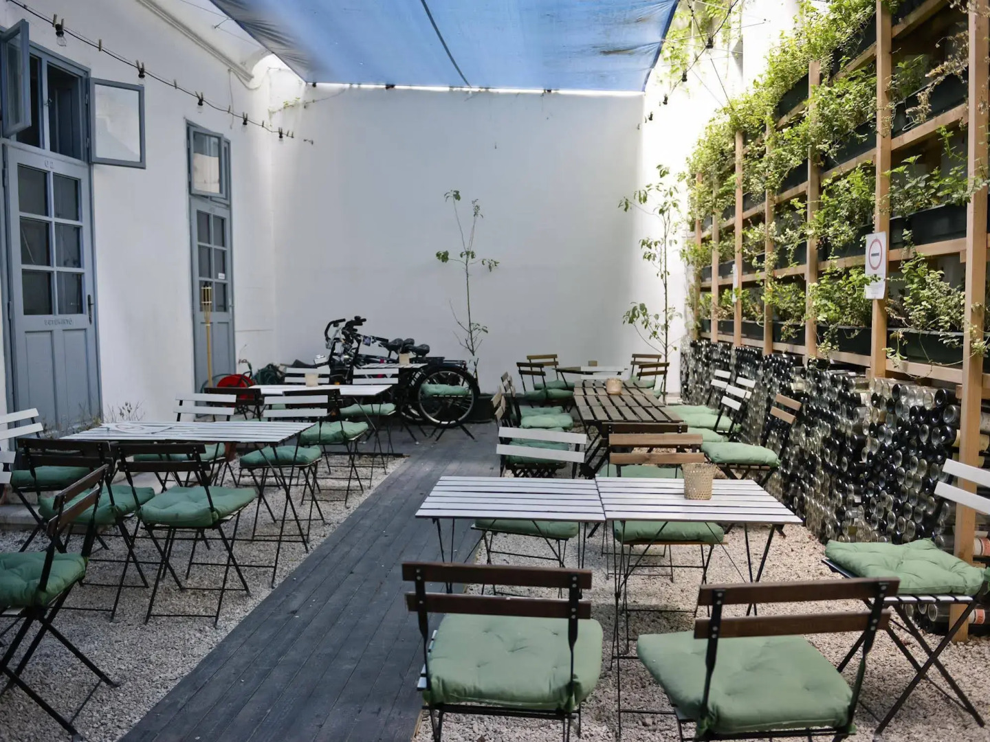 LOL Boutique Hostel City Center