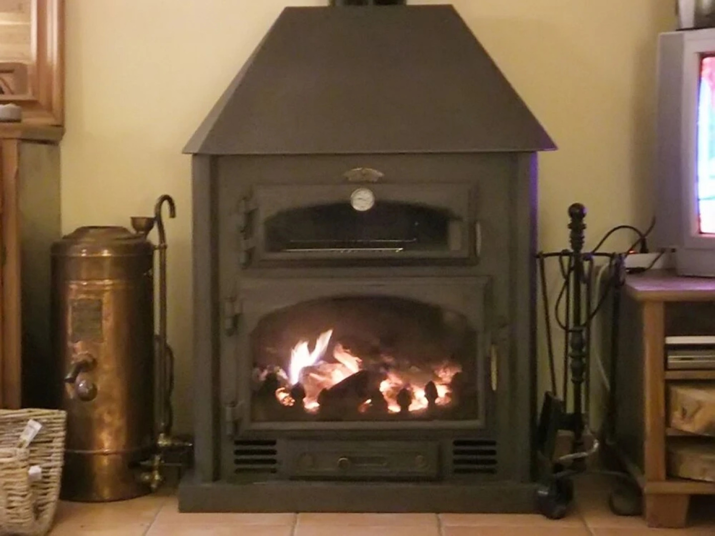 House With 4 Bedrooms in Bellver de Cerdanya, With Wonderful Mountain