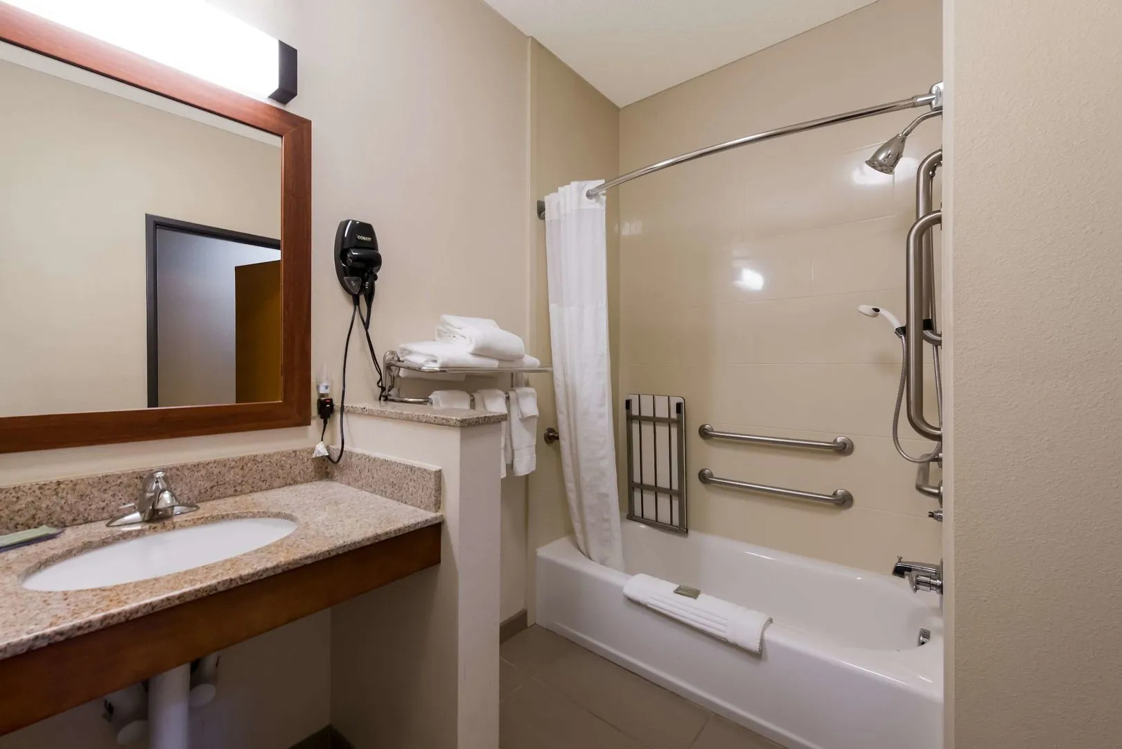 Comfort Inn Wichita East