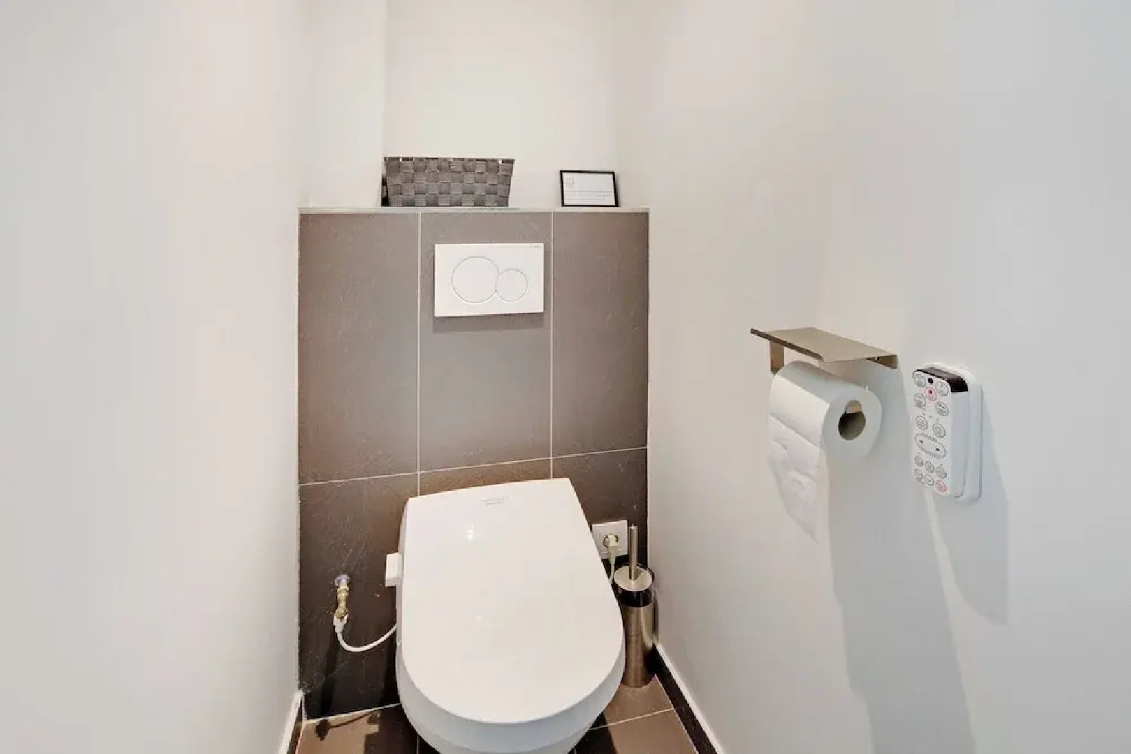 Amazing Duplex With Sauna 1br/4p in the Heart of the City of Orly