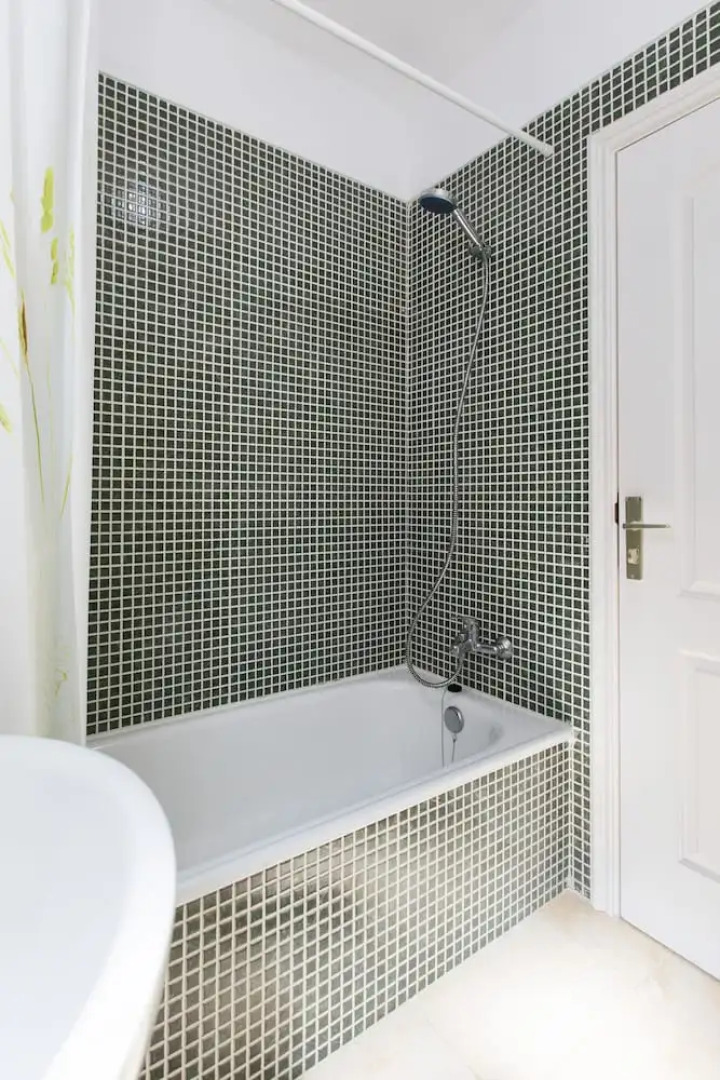 Island Time, Quietness and Relax on the Coast