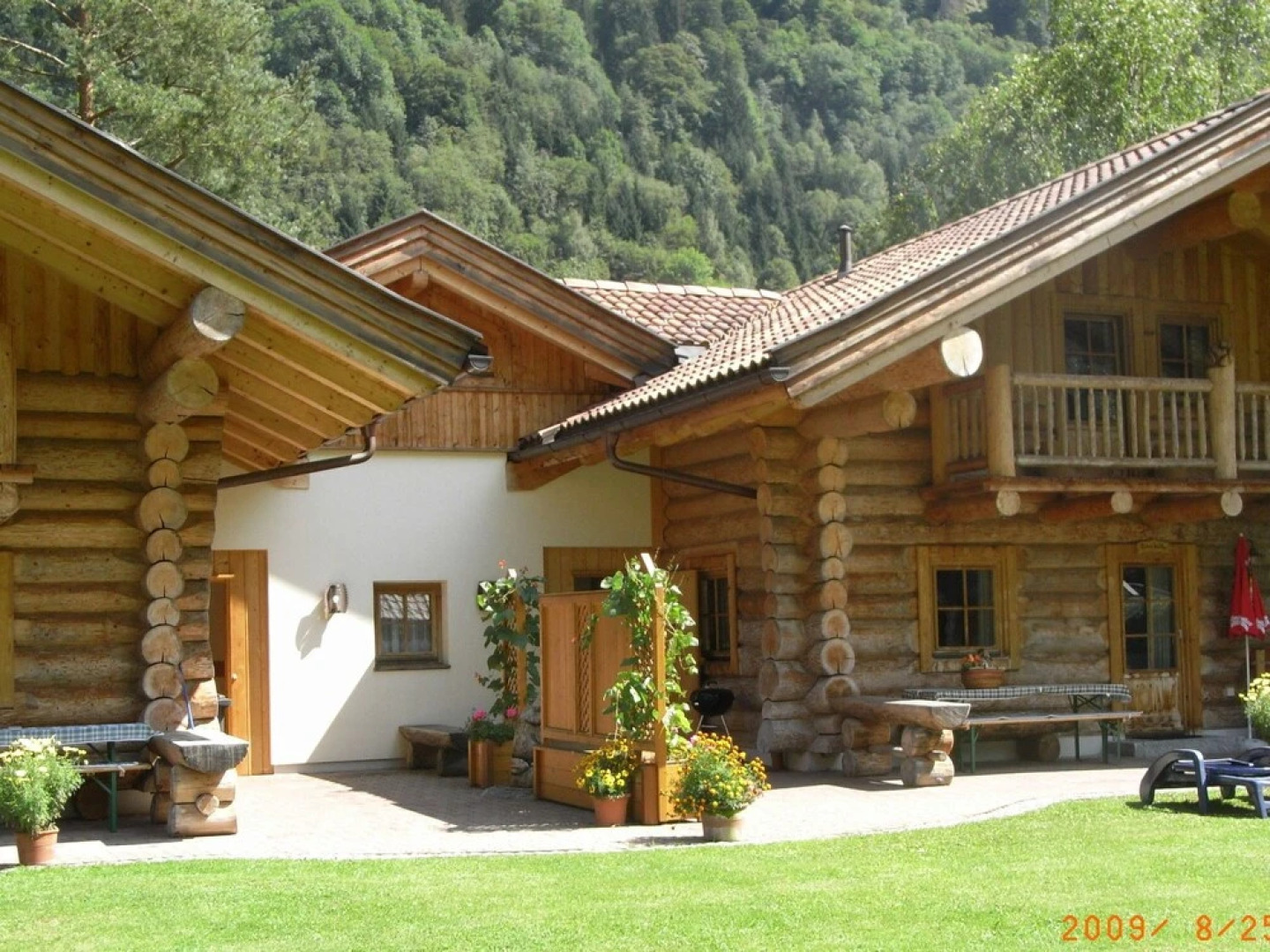 Wooden Chalet in Fusch an der Großglocknerstraße With Sauna