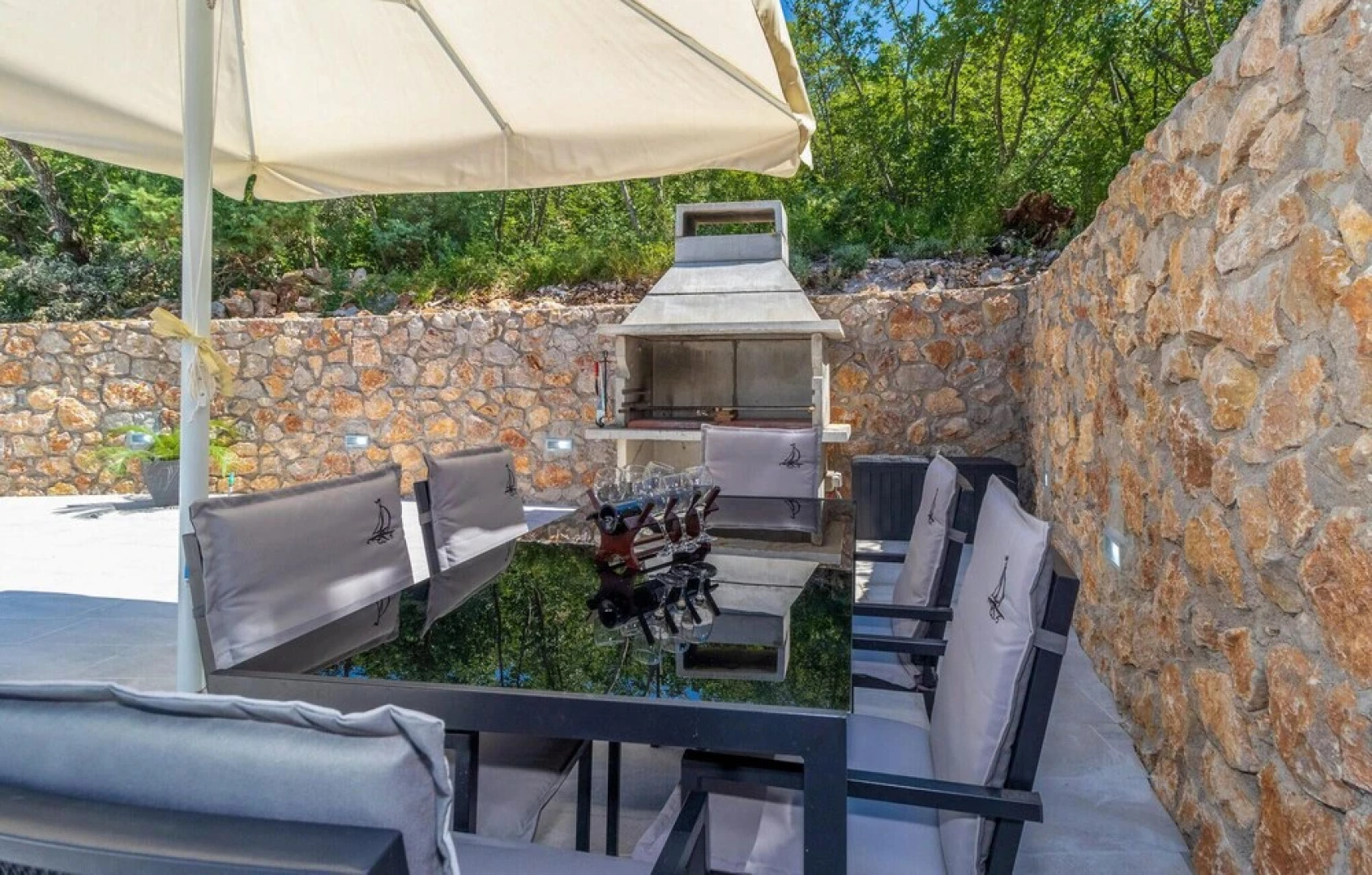 Amazing Home in Dramalj With Wifi and 2 Bedrooms