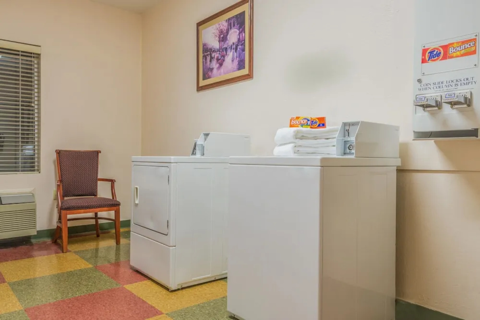 Baymont Inn & Suites Fairborn