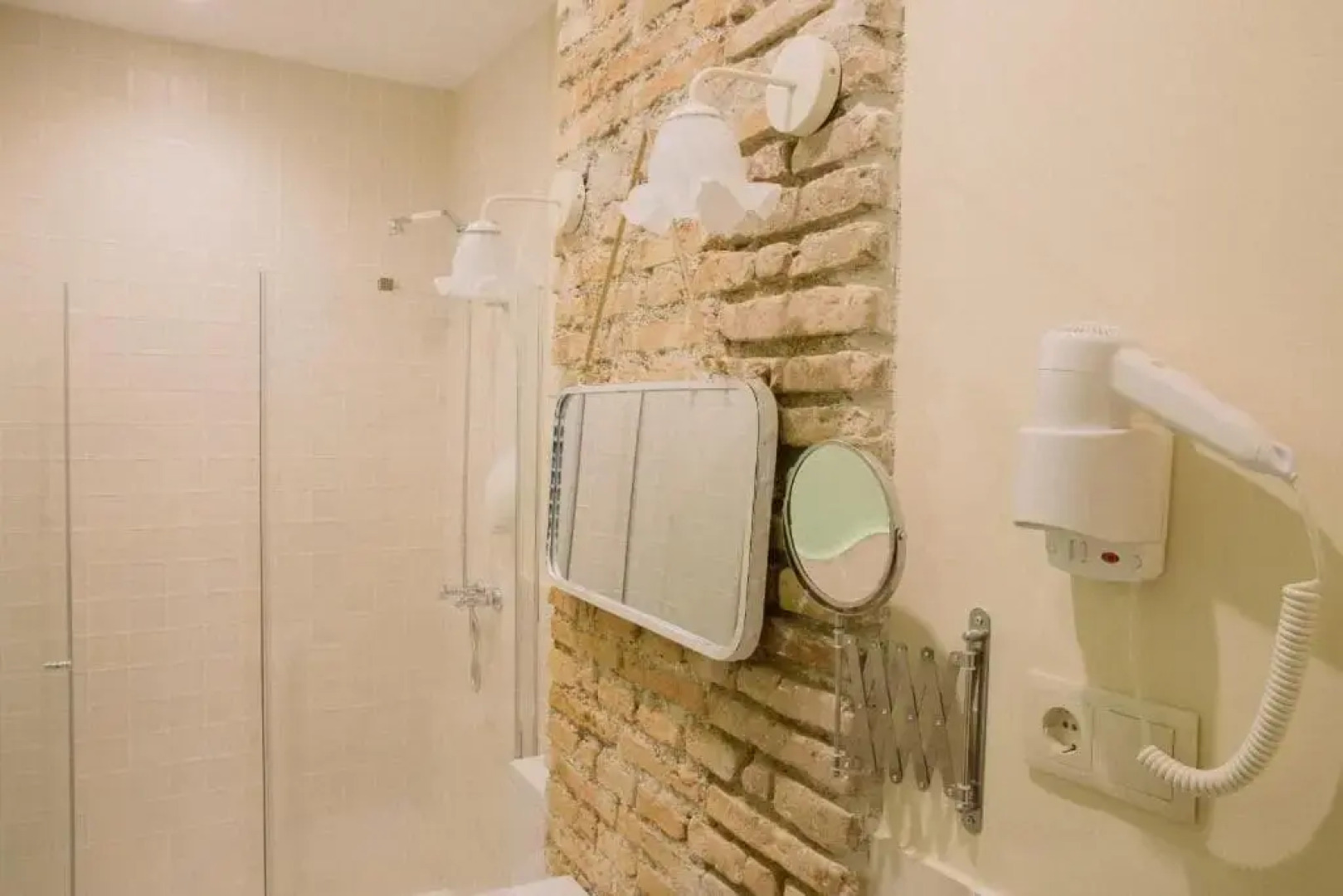 Apartamentos Líbere Málaga Teatro Romano