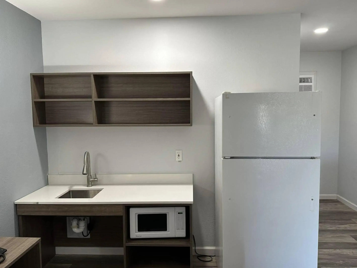 Suburban Studios Newport News – Hampton