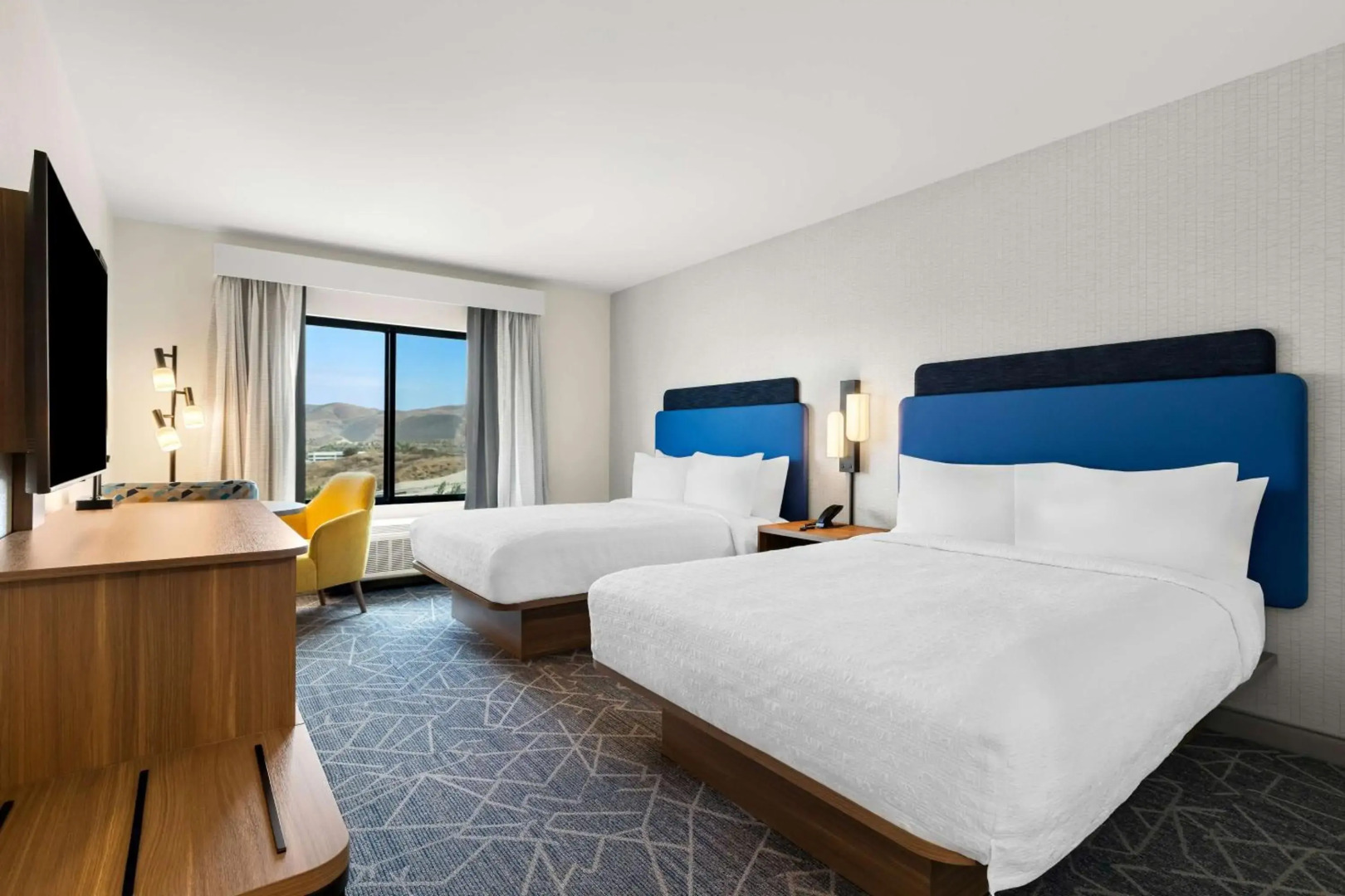 Hampton Inn & Suites Corona, Ca