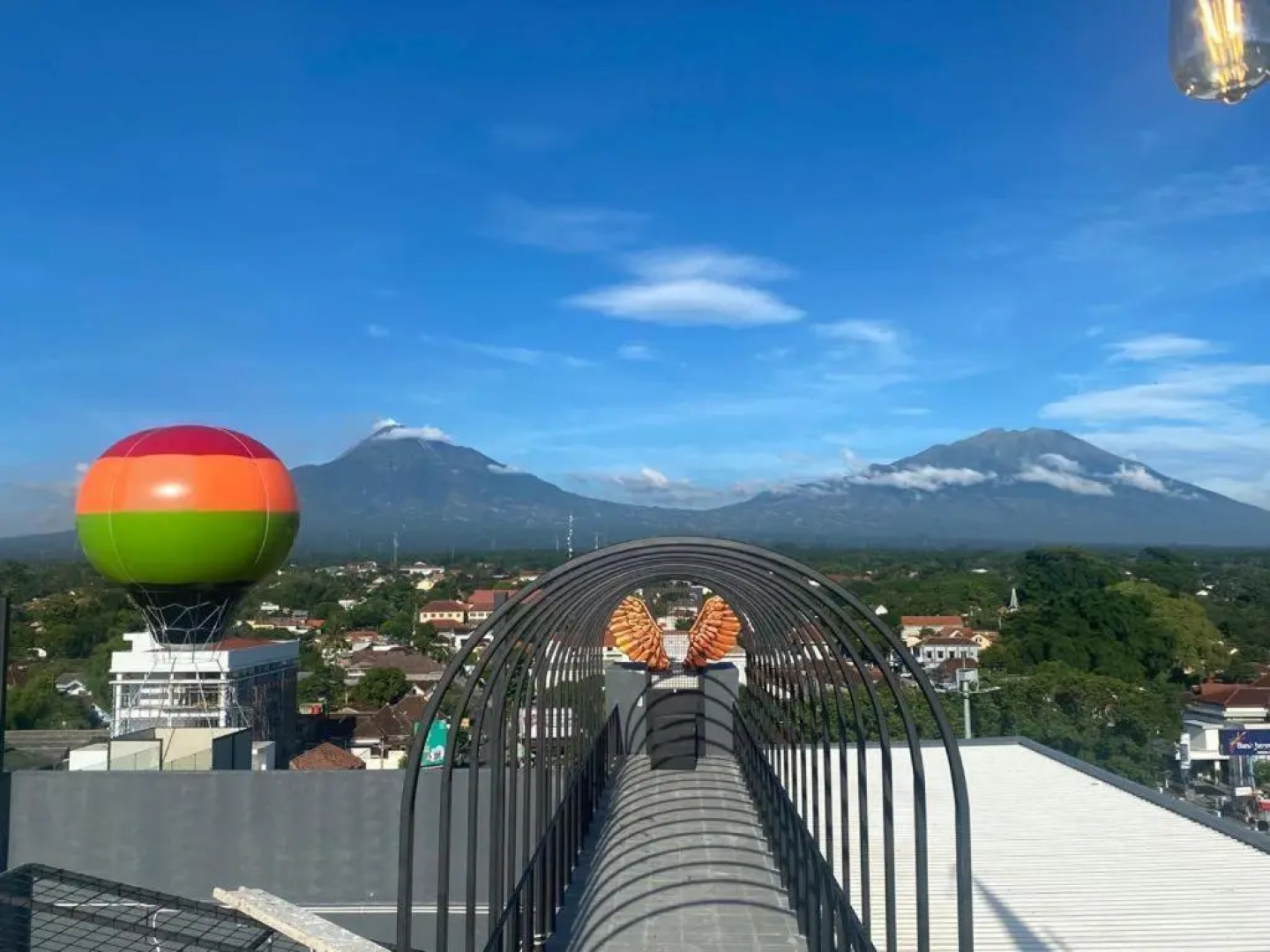 Maxonehotels Loji Kridanggo