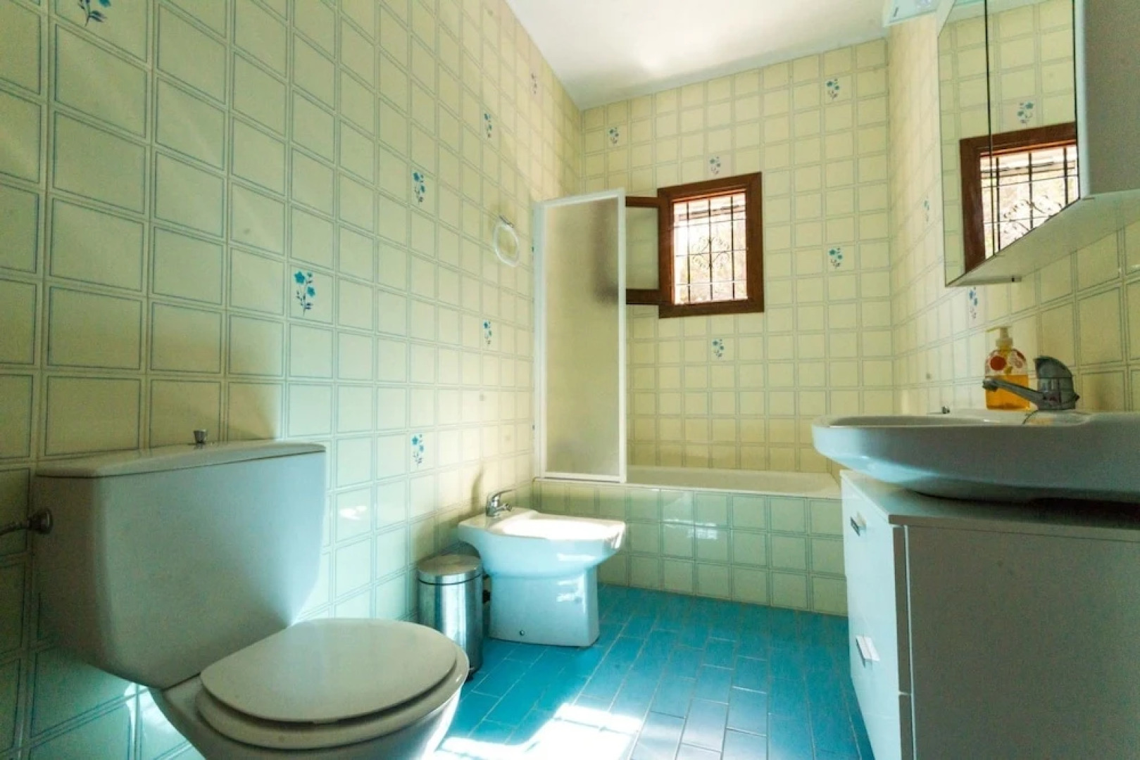 Cana Lali - House with Bungalow